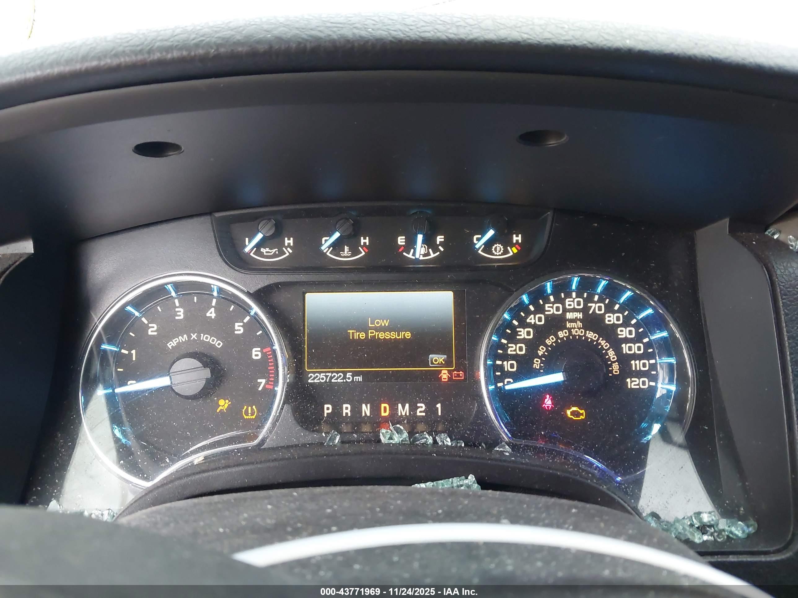 FORD F-150 image 7