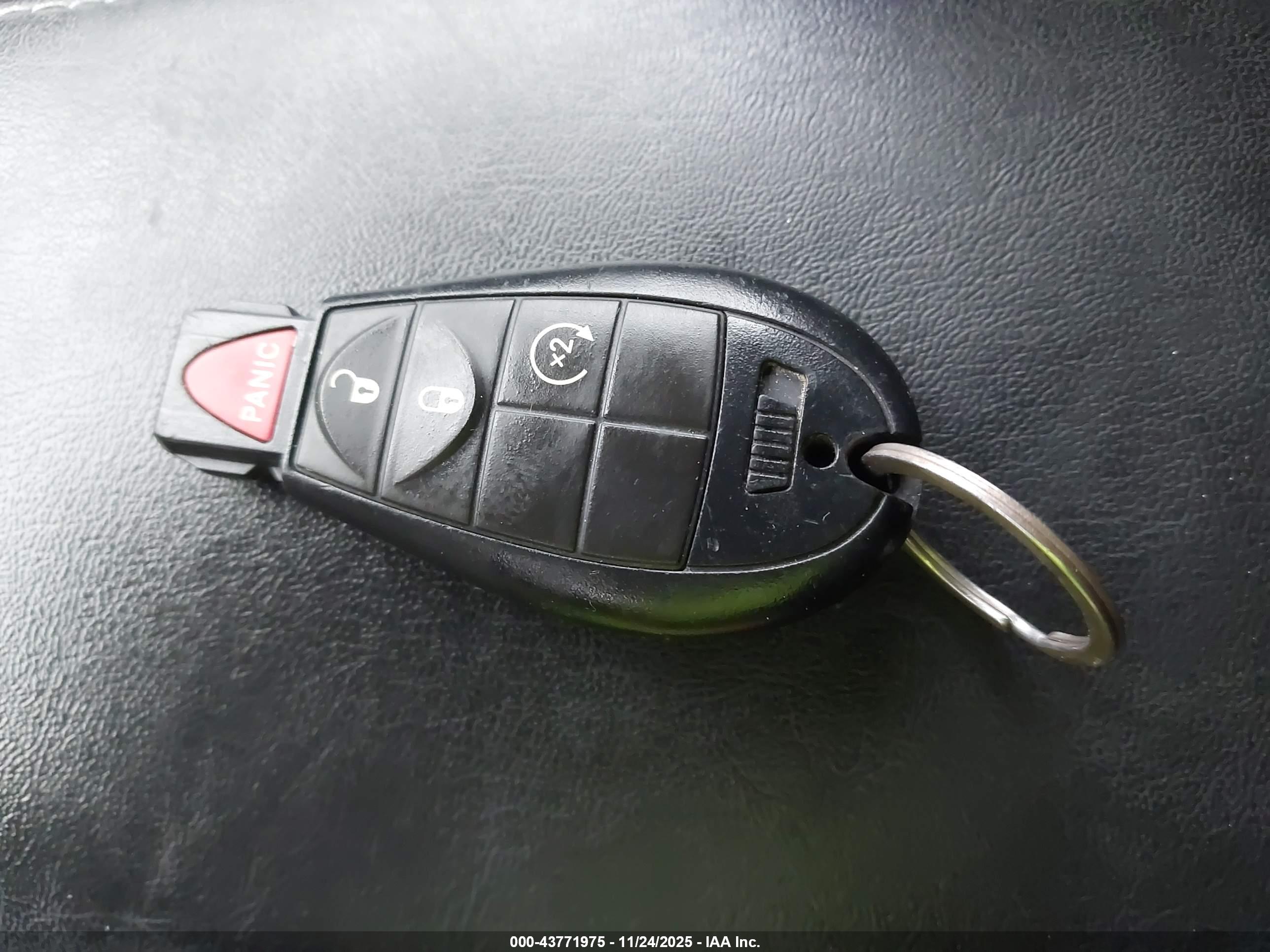 JEEP CHEROKEE image 11