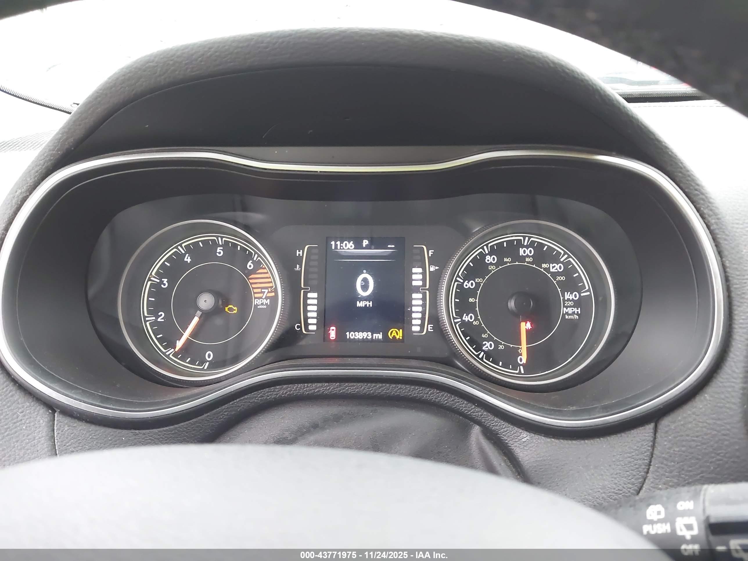 JEEP CHEROKEE image 7