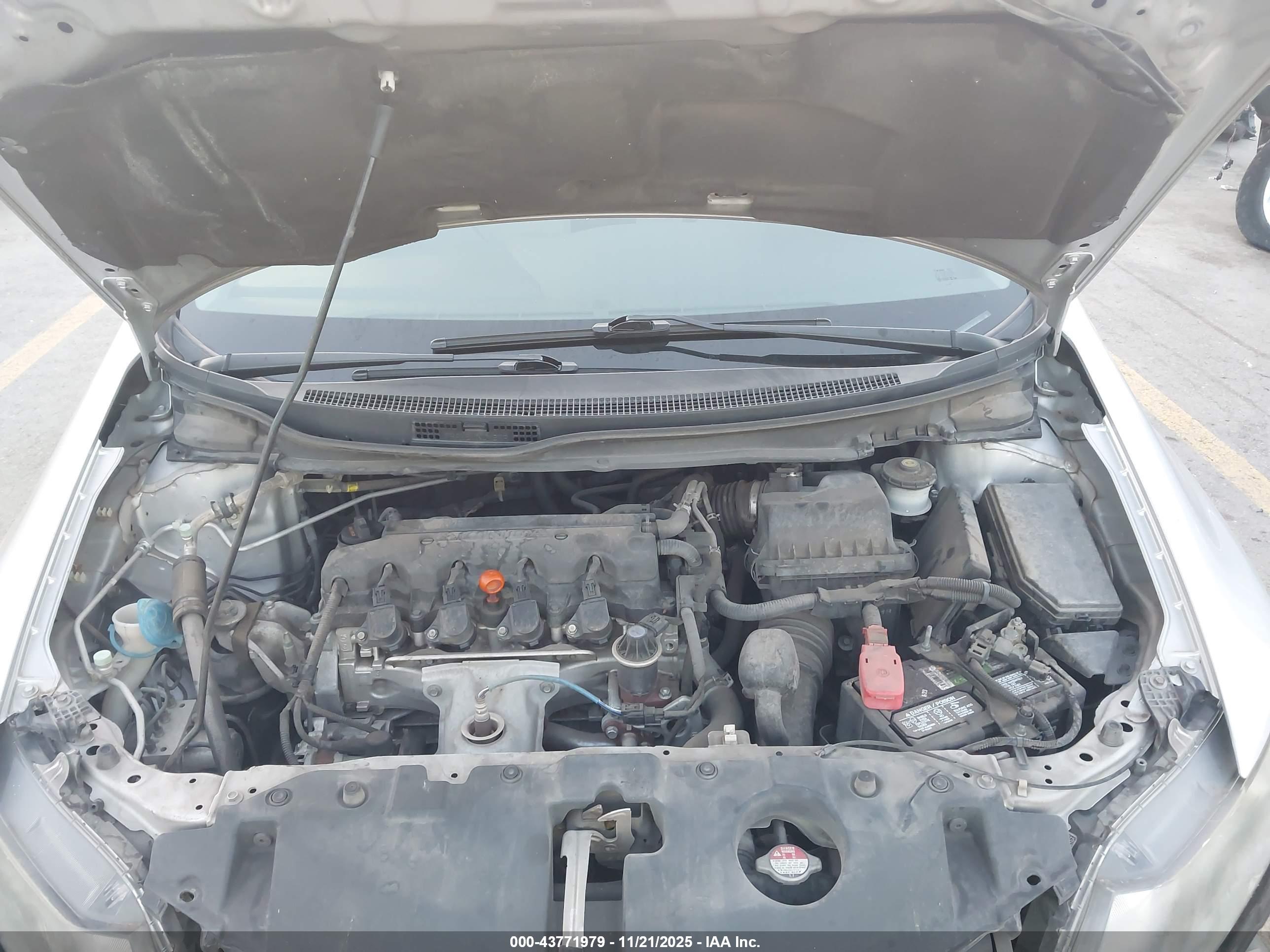 HONDA CIVIC image 10