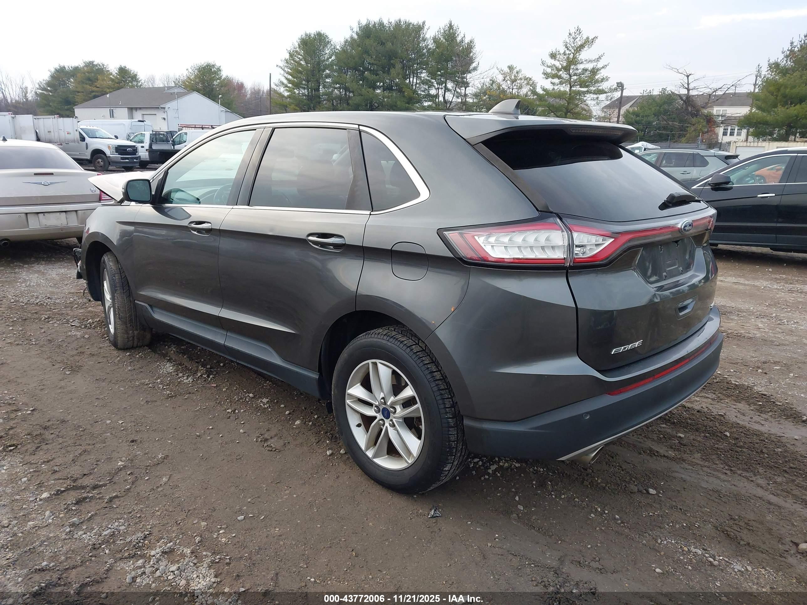 FORD EDGE image 3
