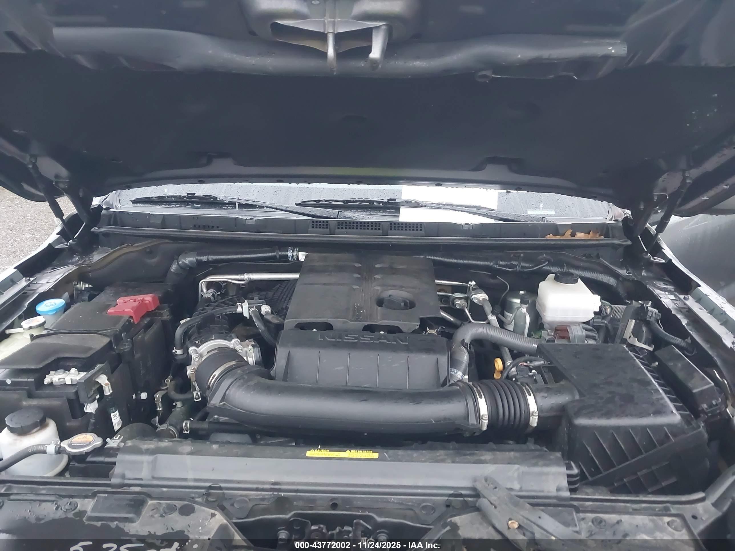 NISSAN FRONTIER image 10