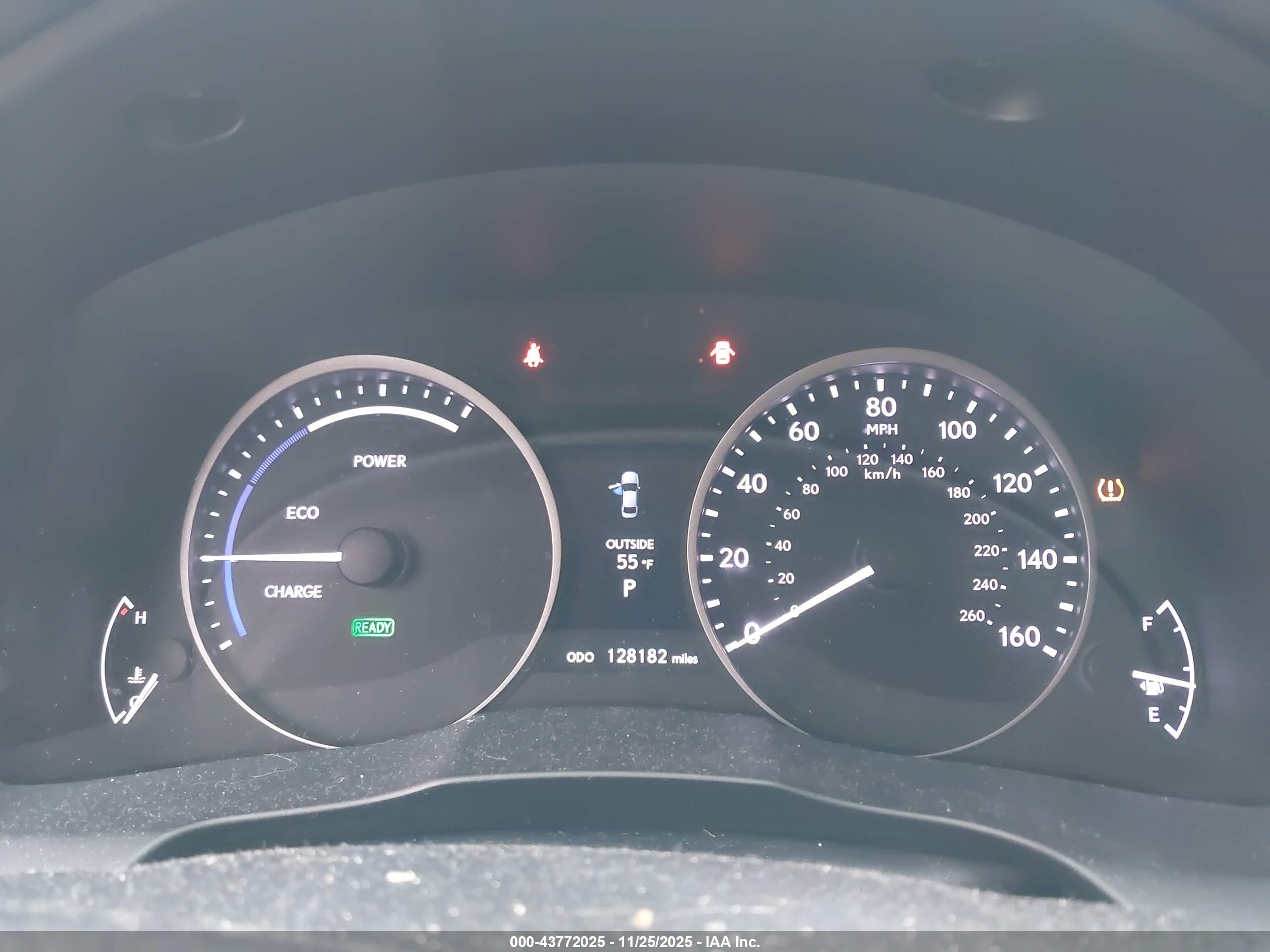 LEXUS ES image 7