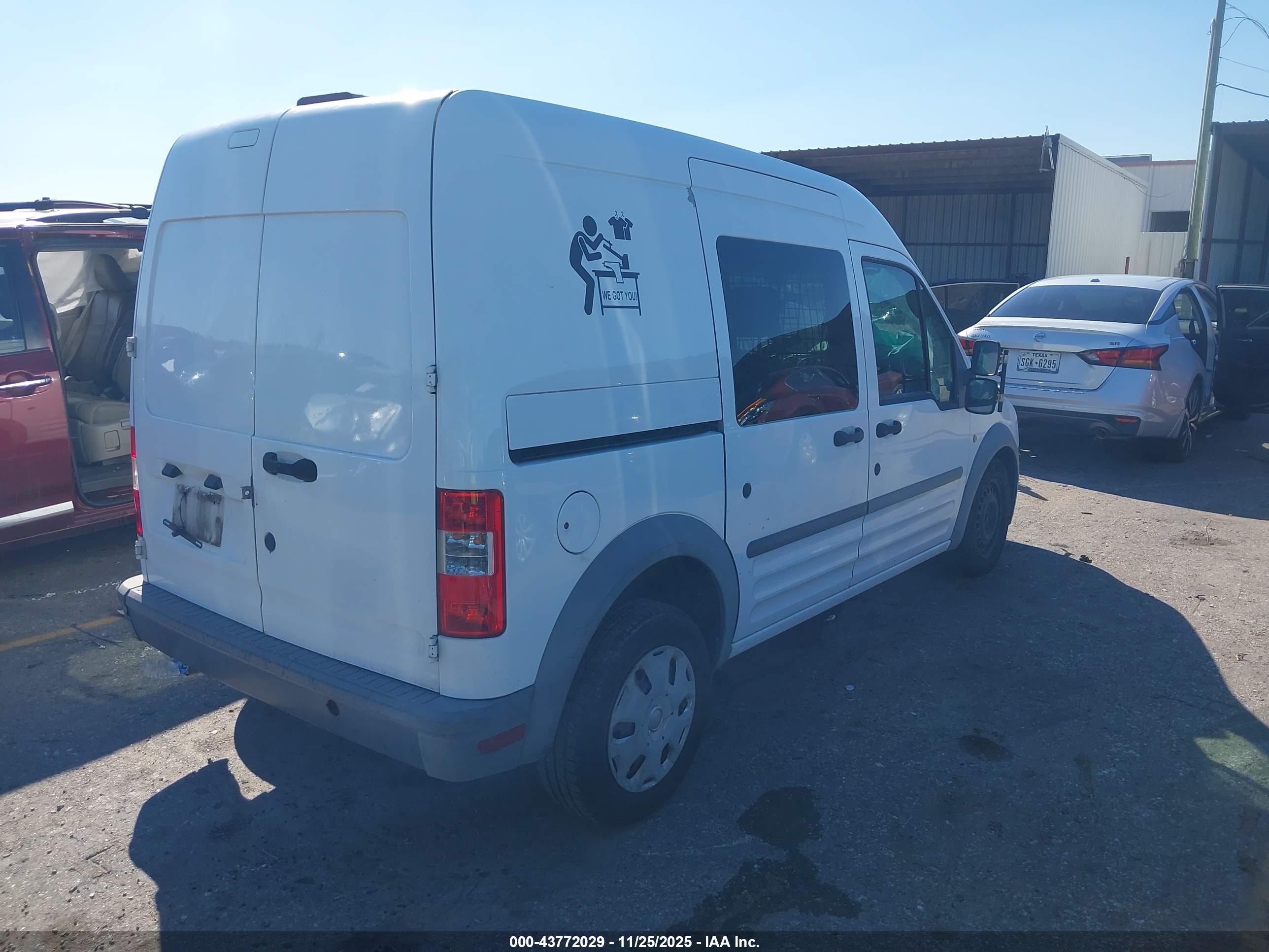 FORD TRANSIT image 4