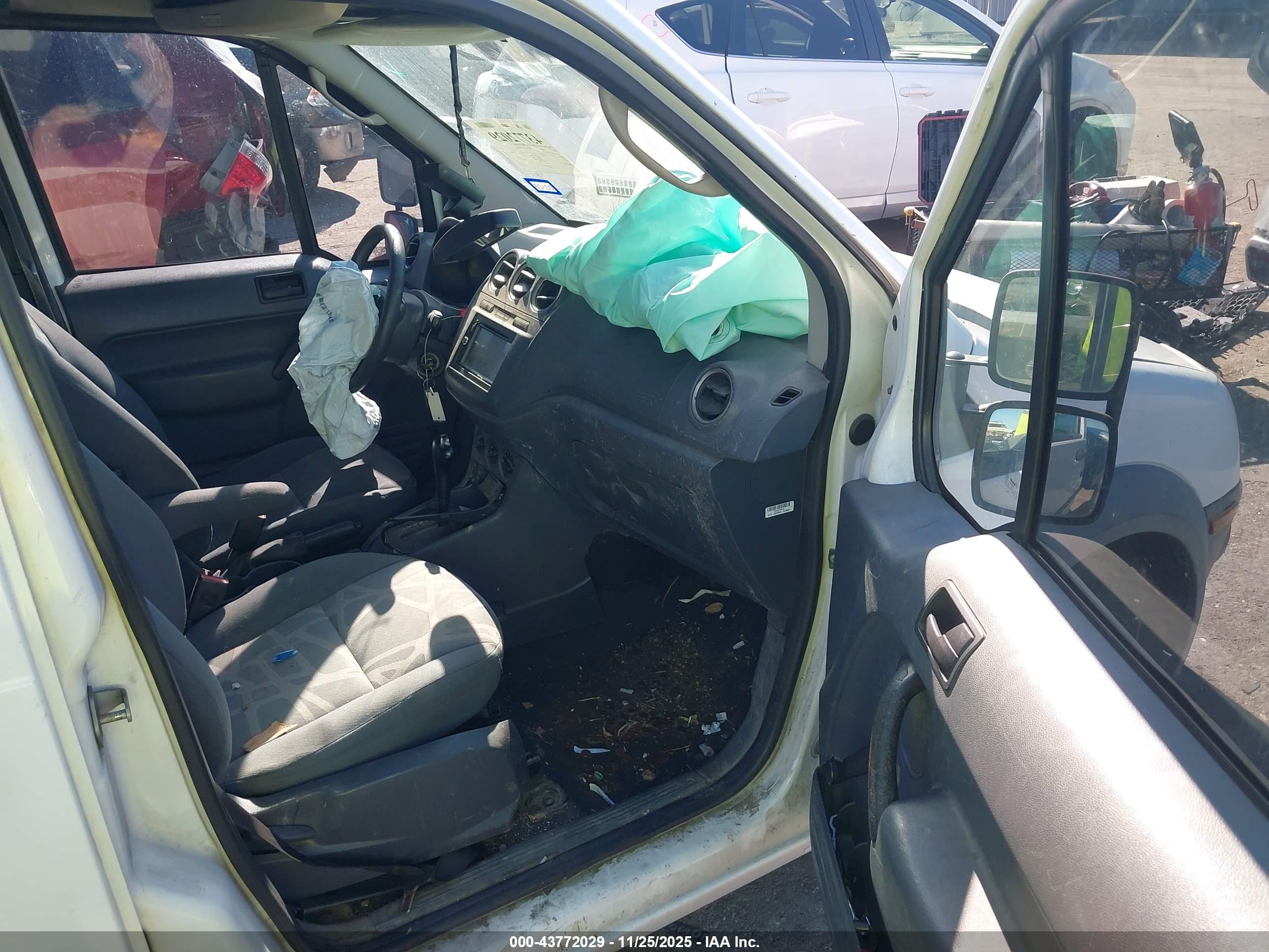 FORD TRANSIT image 5