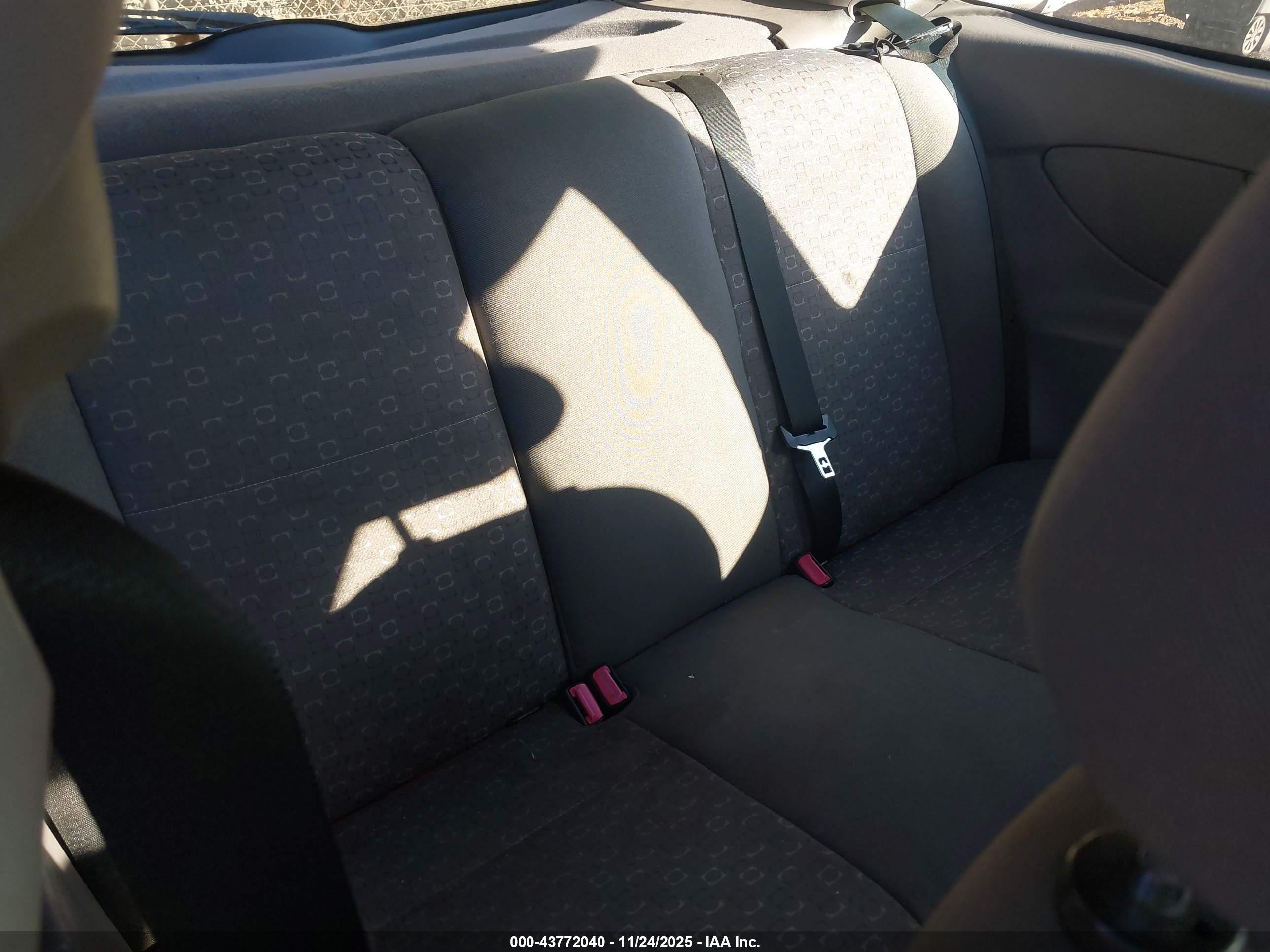 FORD FOCUS image 8