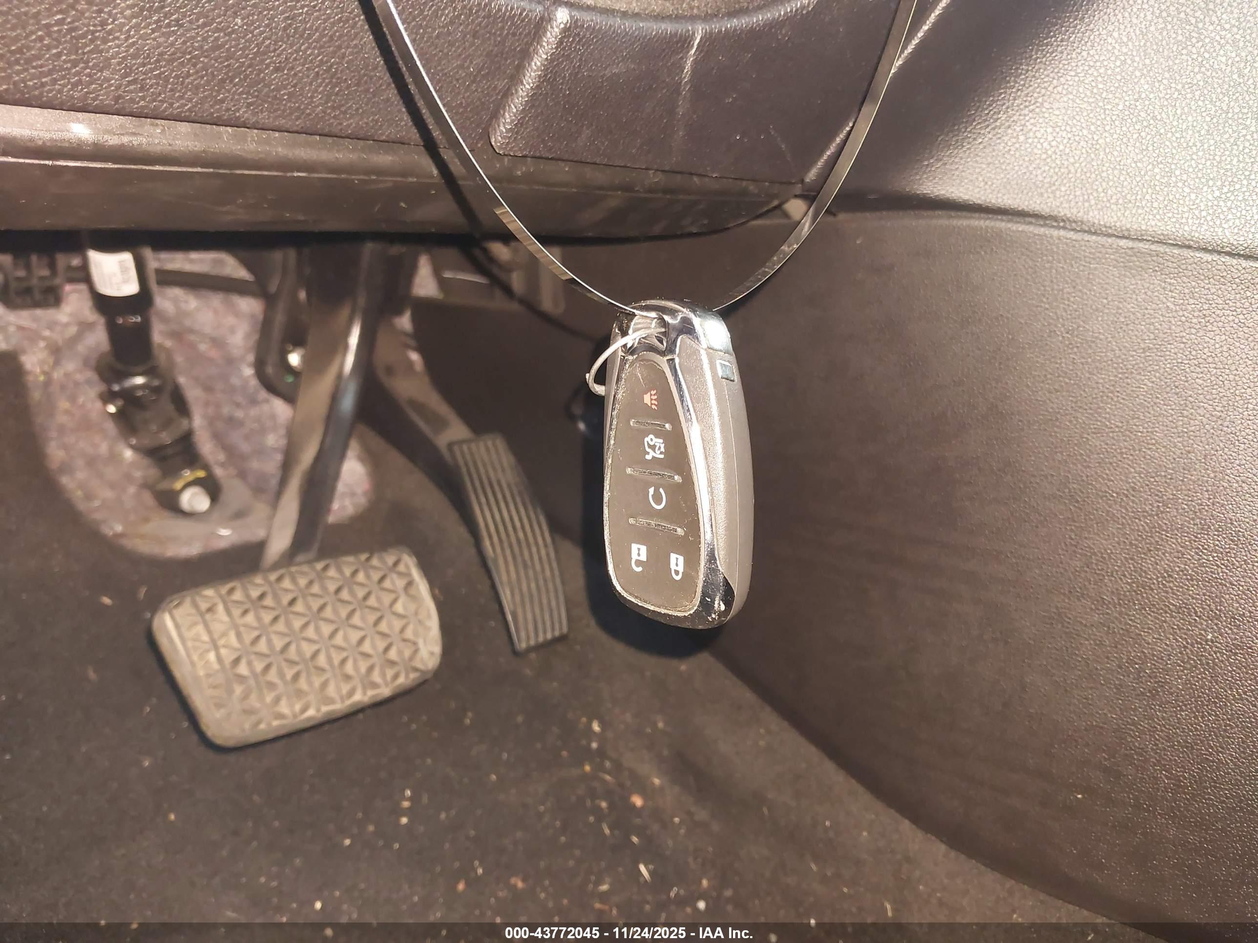 CHEVROLET CRUZE image 11