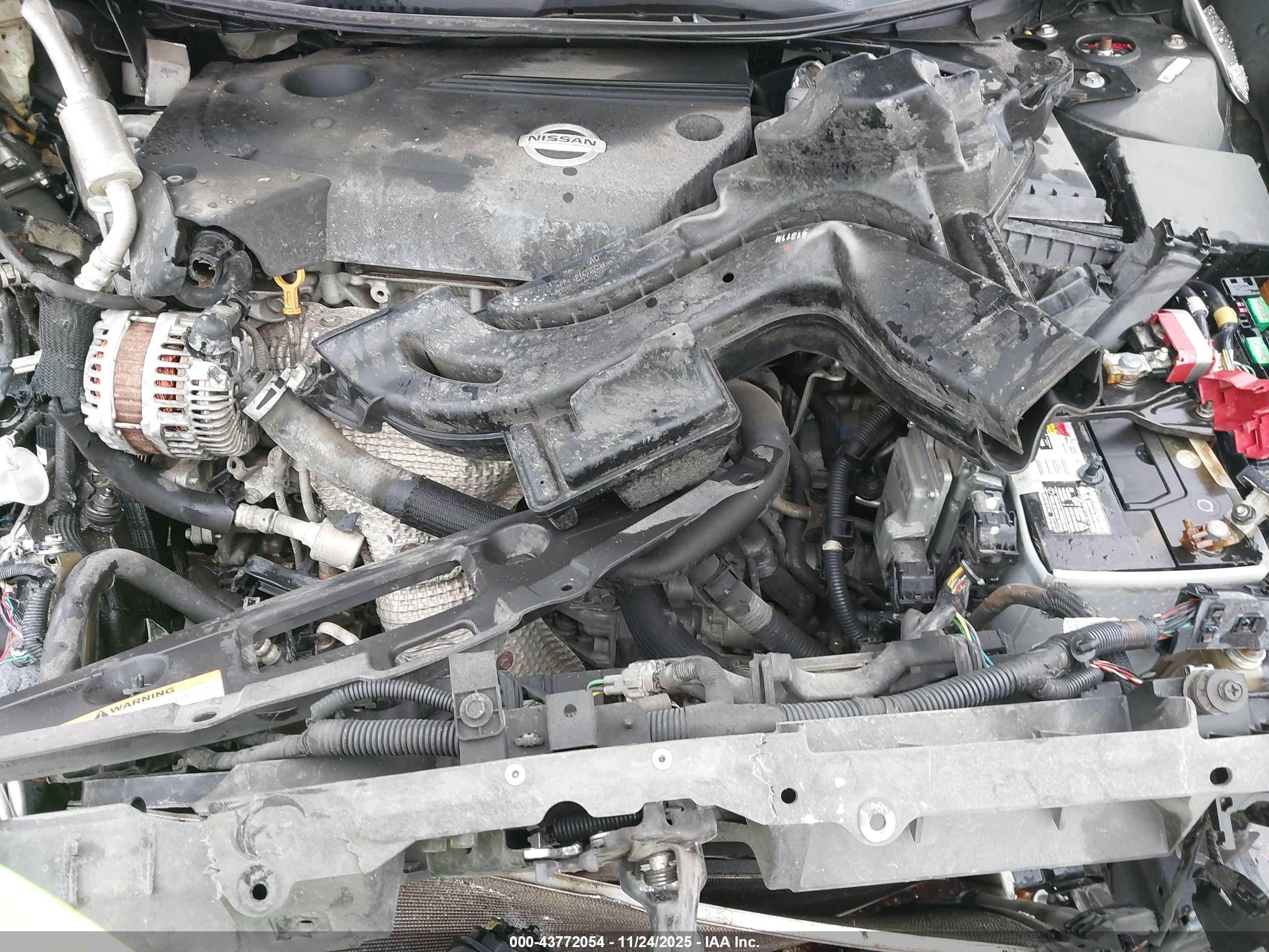 NISSAN ALTIMA image 10