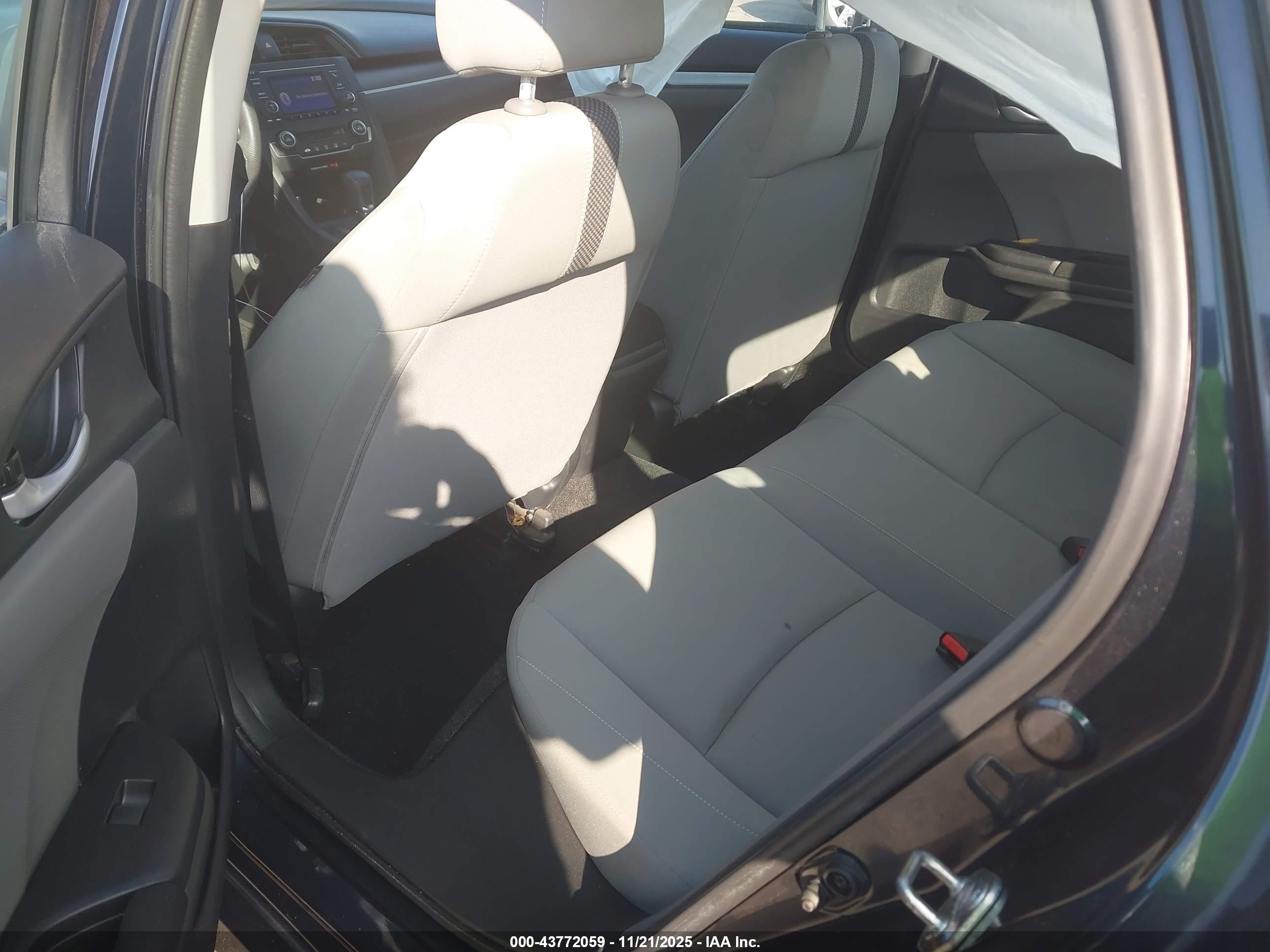 HONDA CIVIC image 8