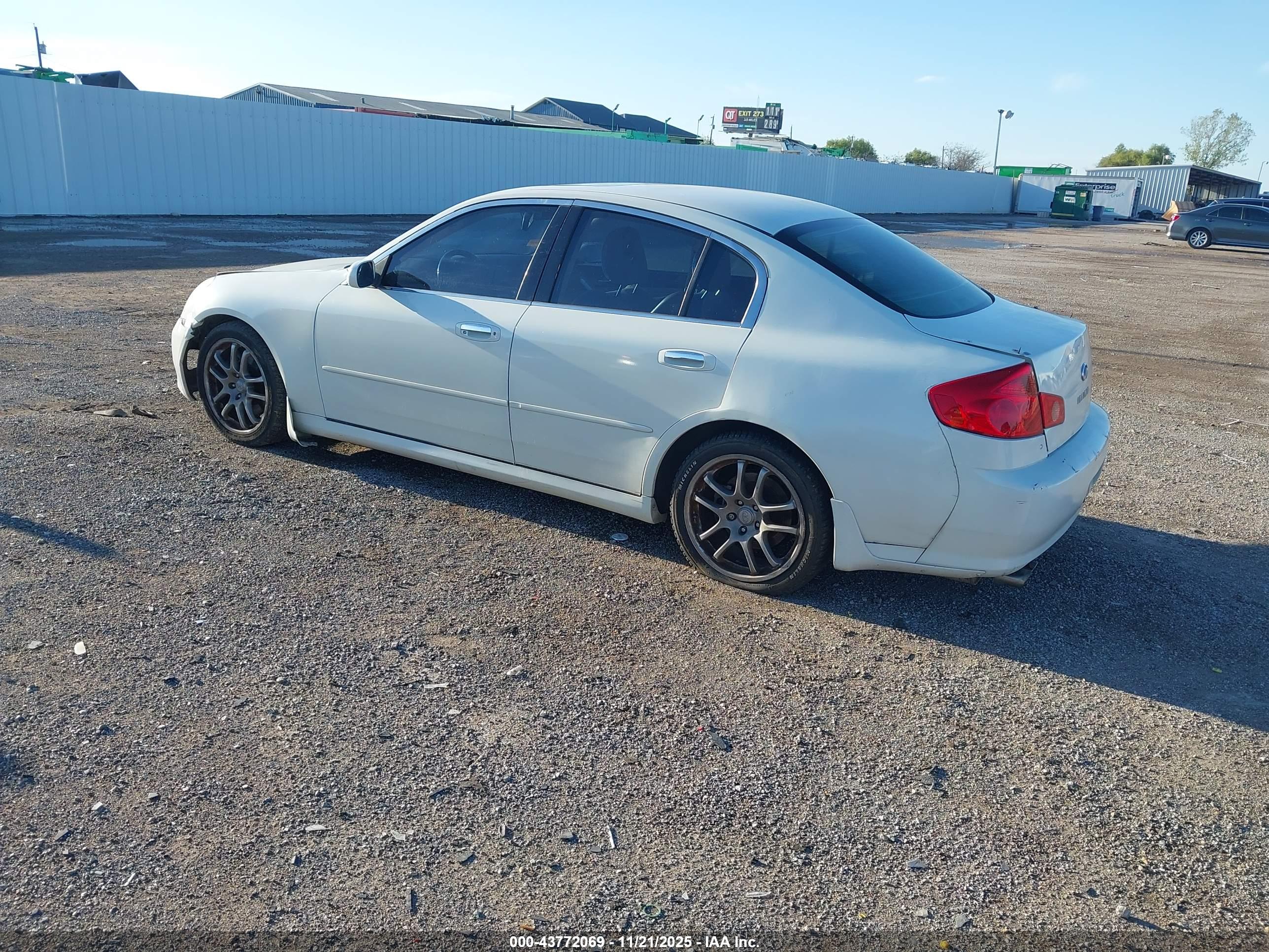 INFINITI G35 image 3