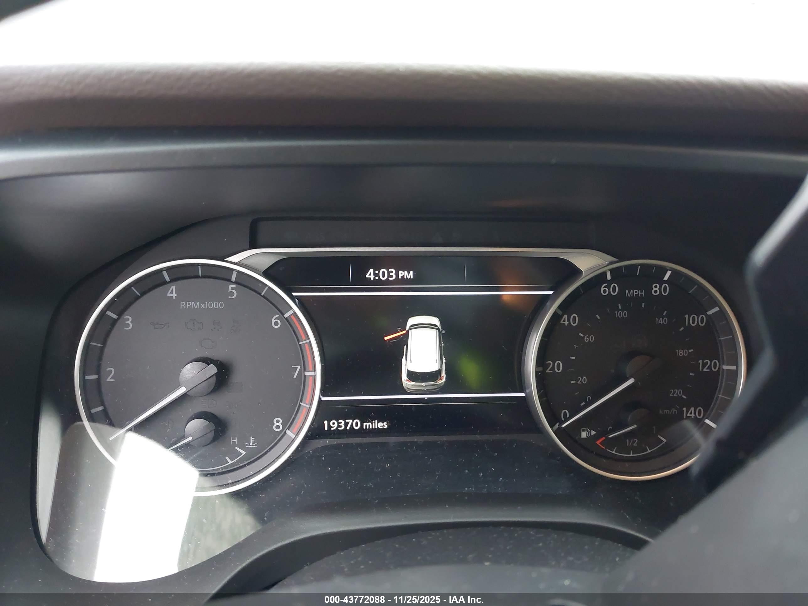 NISSAN ROGUE image 7