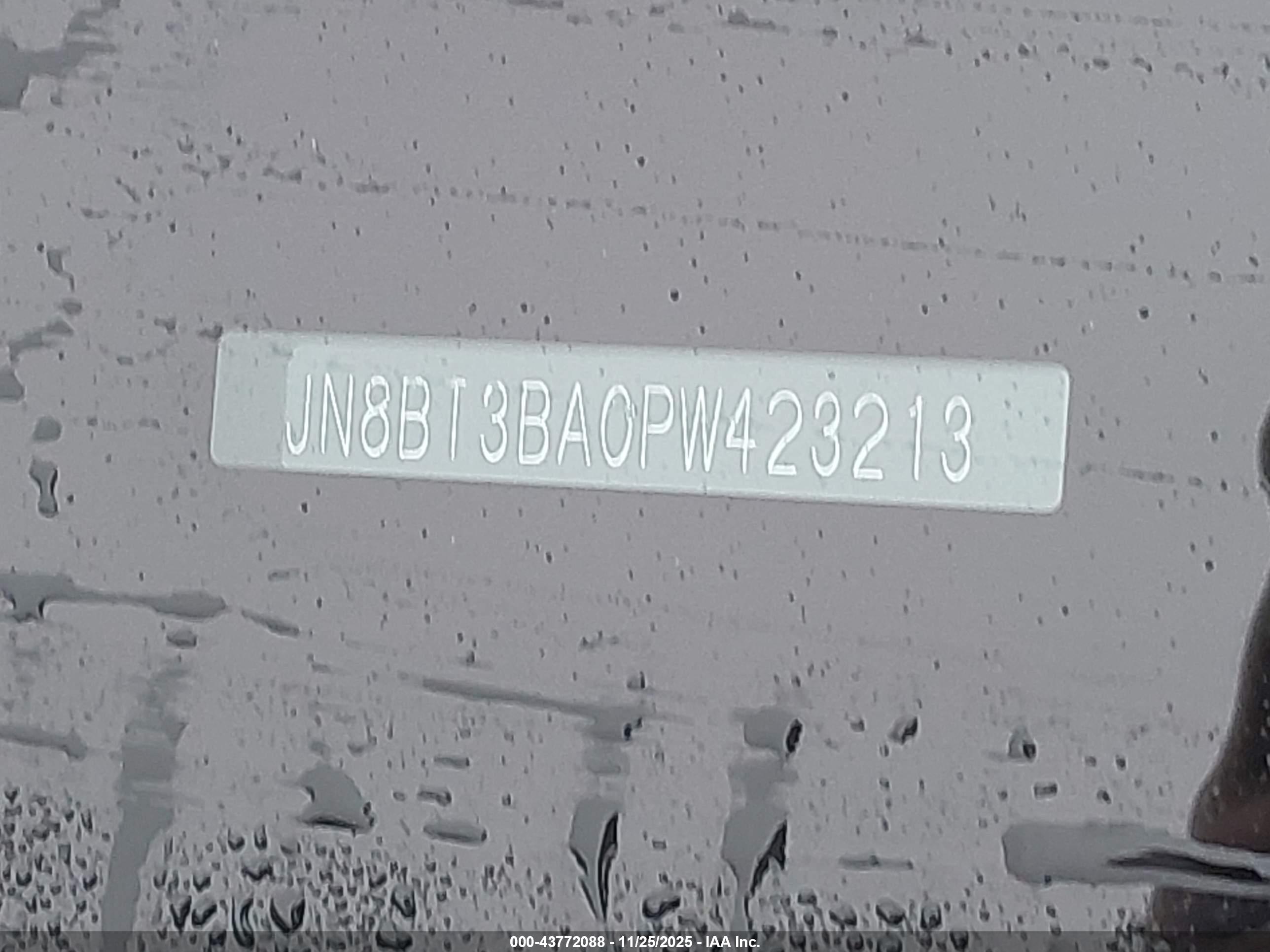NISSAN ROGUE image 9