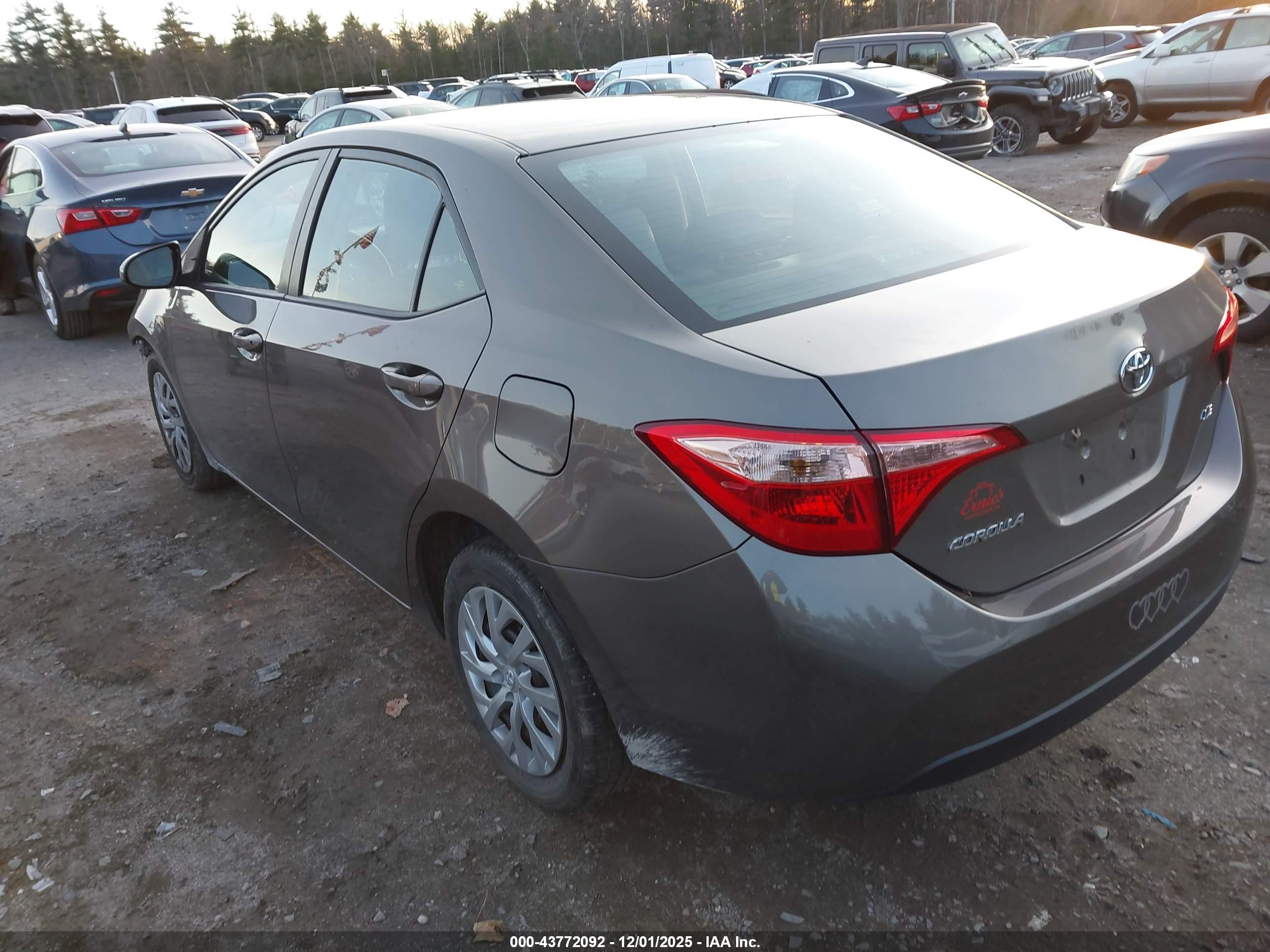 TOYOTA COROLLA image 3