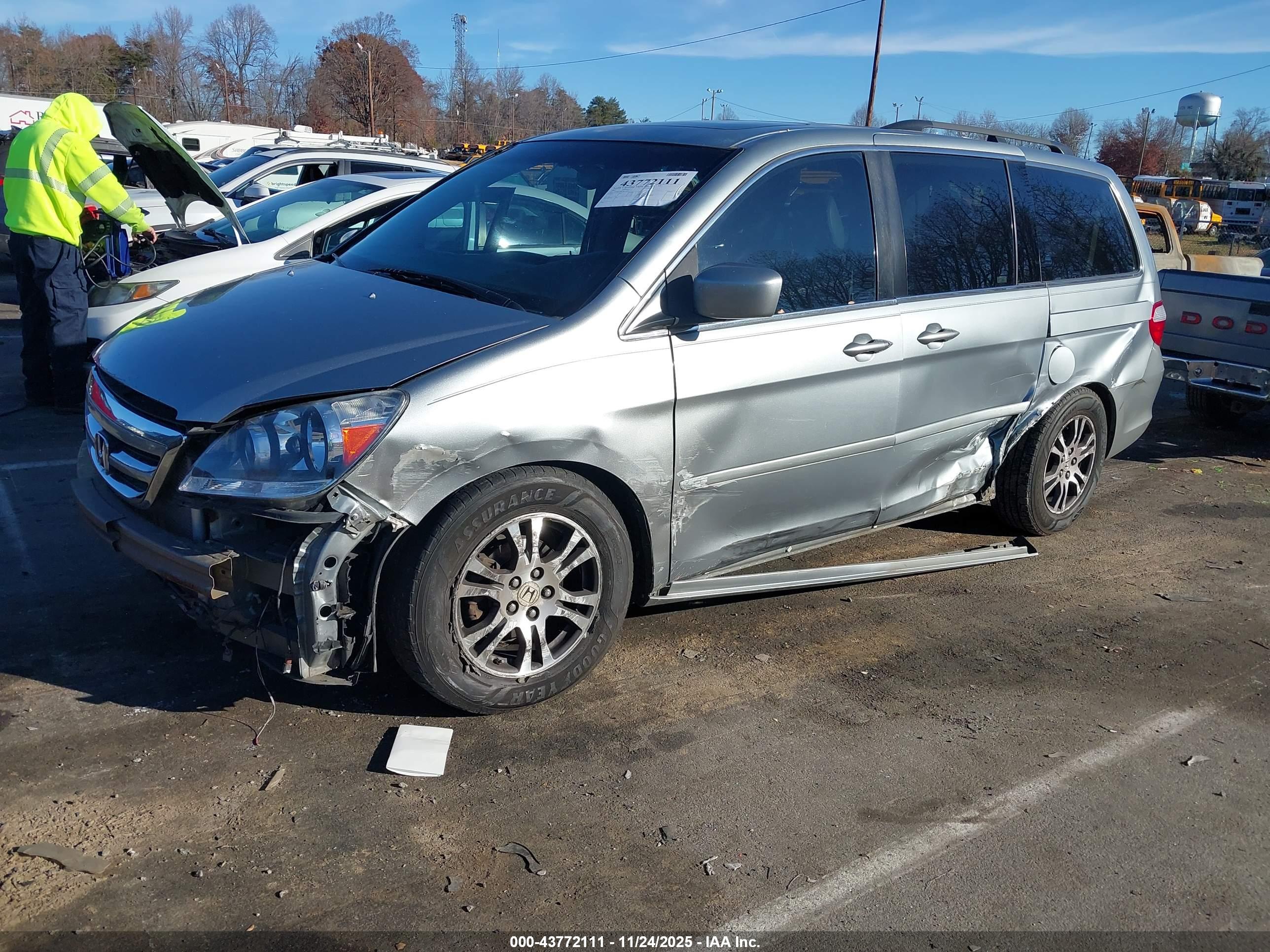 HONDA ODYSSEY image 2