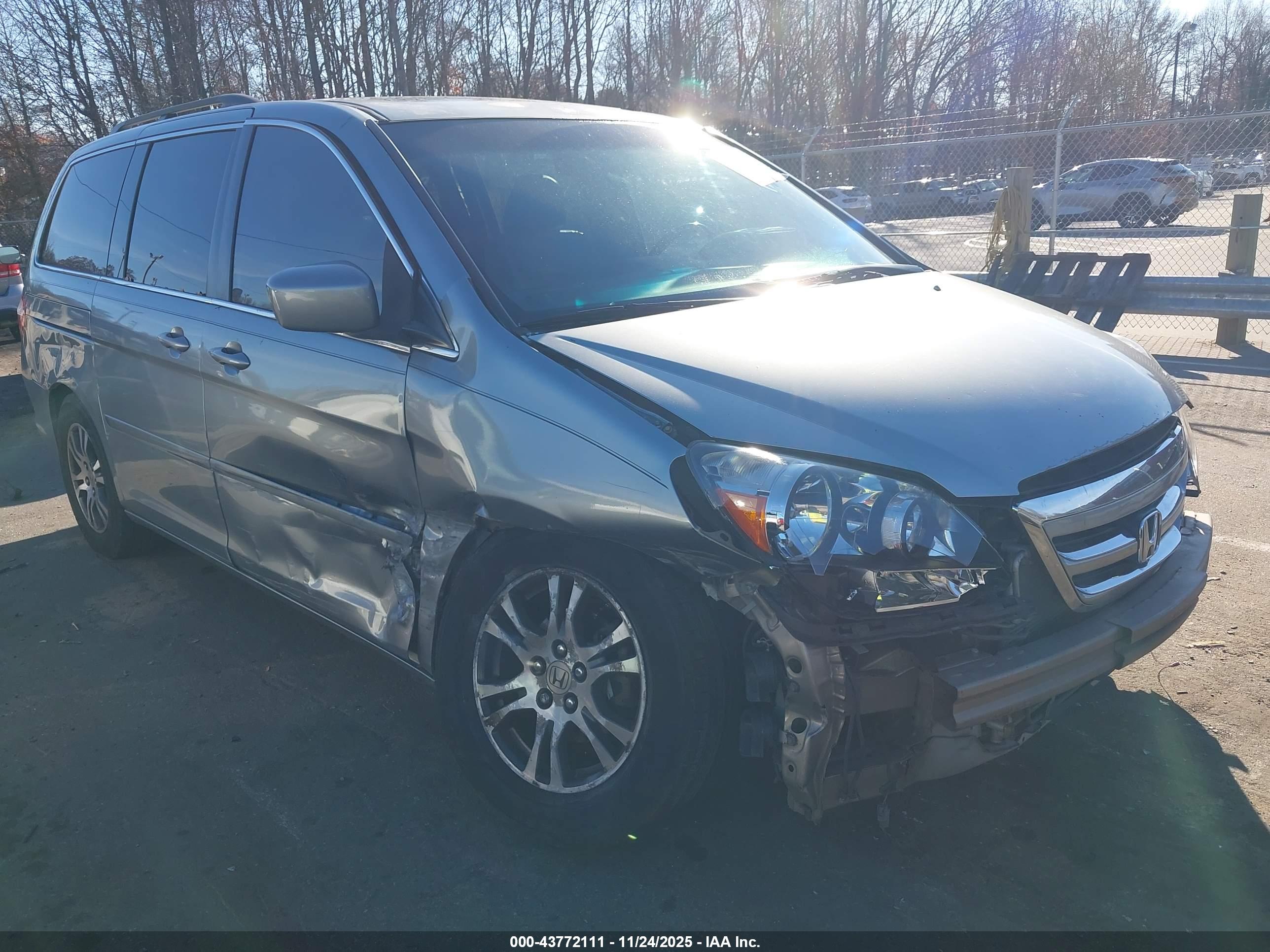 HONDA ODYSSEY image 6