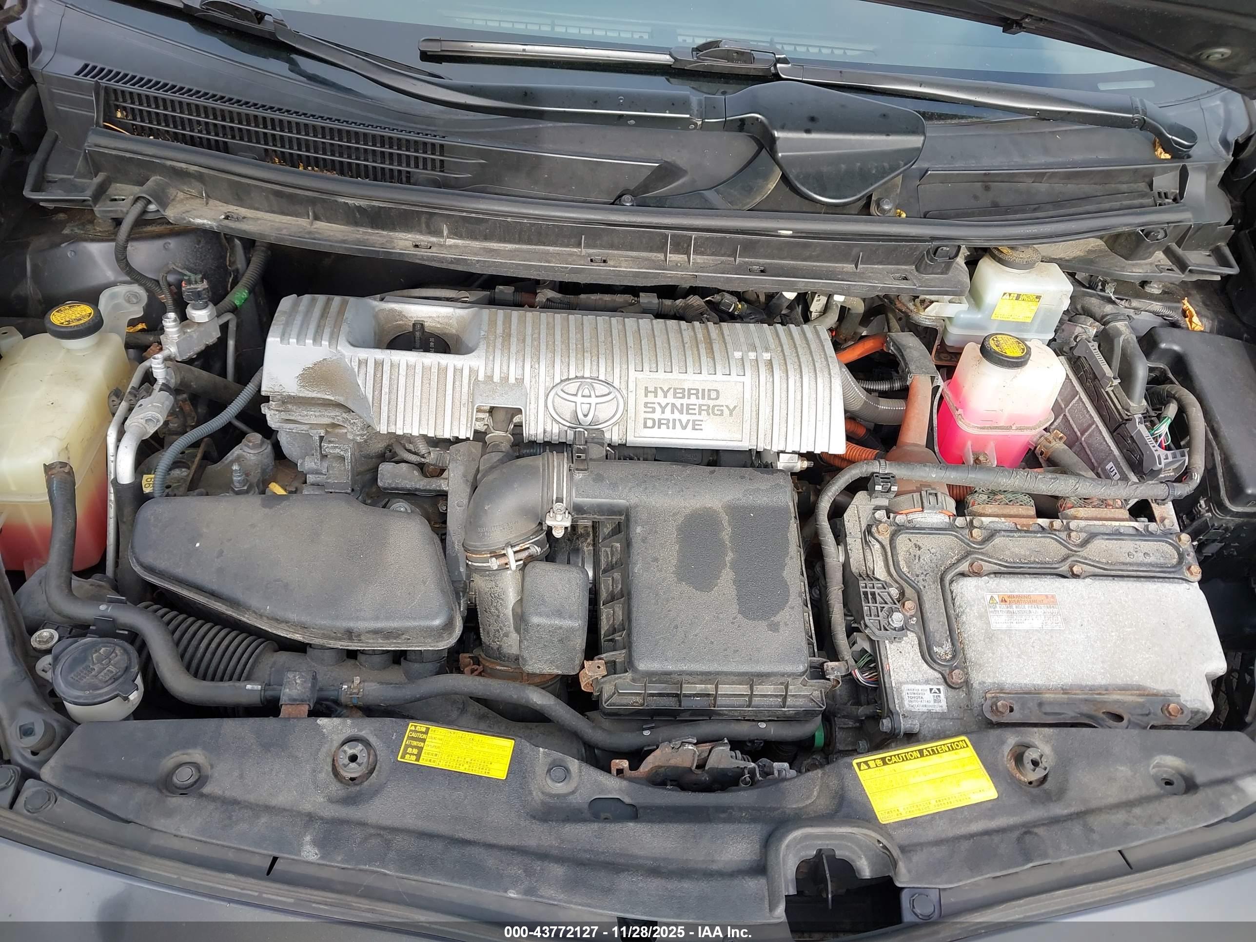 TOYOTA PRIUS image 10