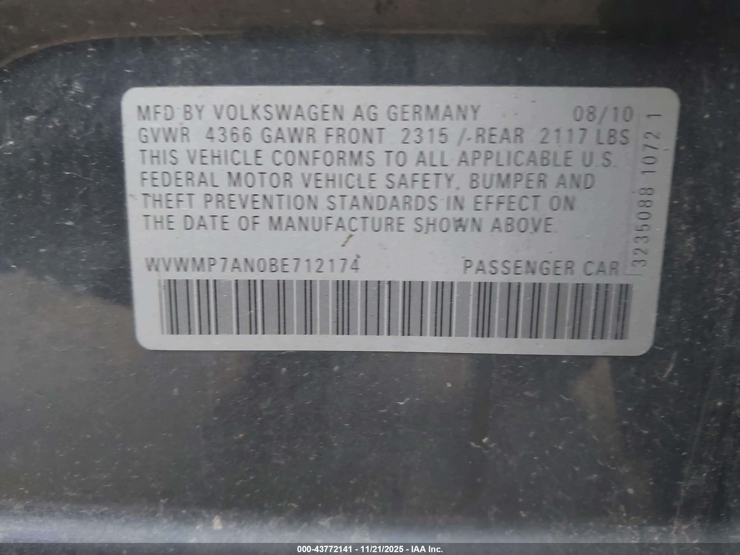 VOLKSWAGEN CC image 9
