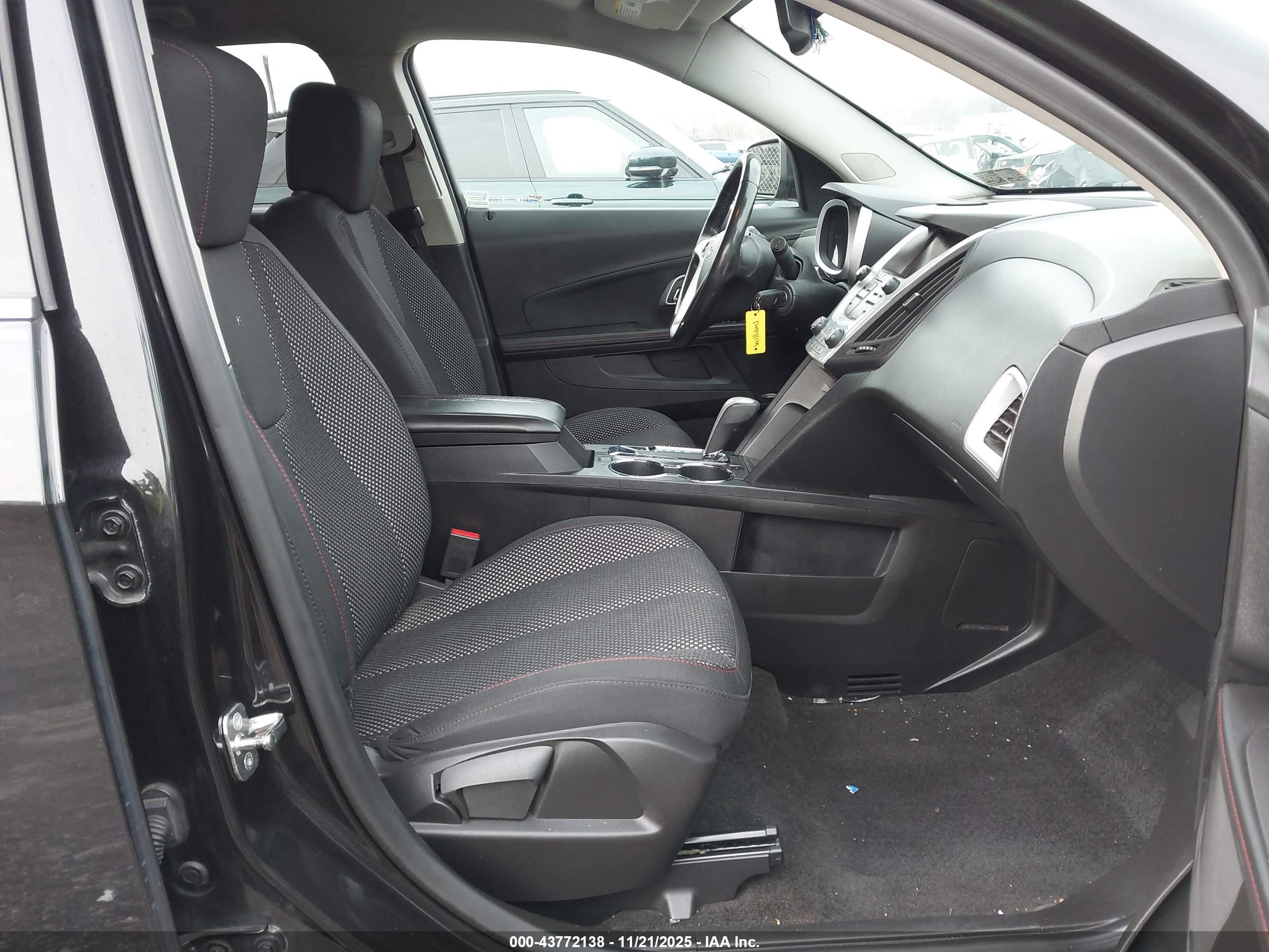 CHEVROLET EQUINOX image 5