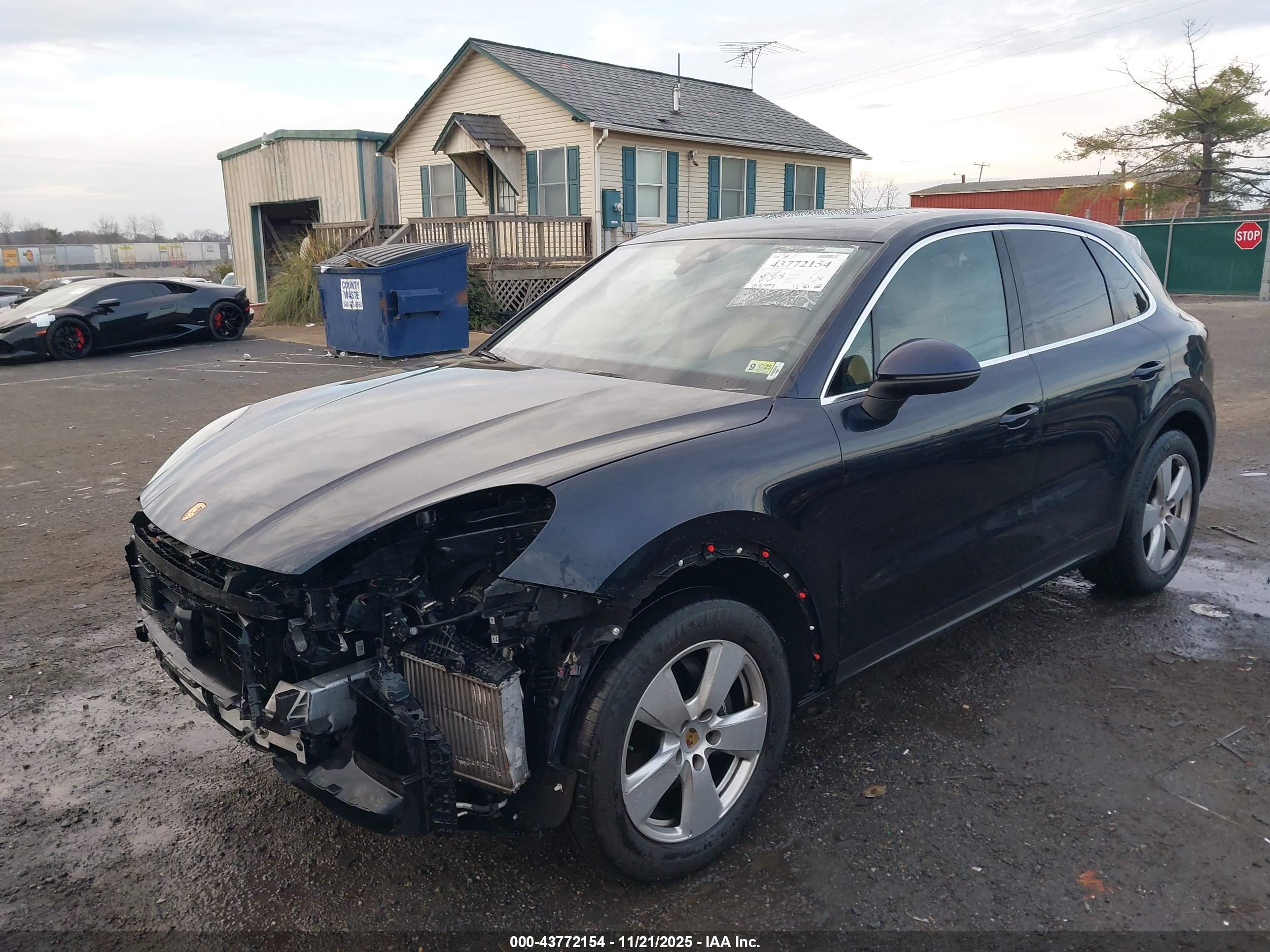 PORSCHE CAYENNE image 2