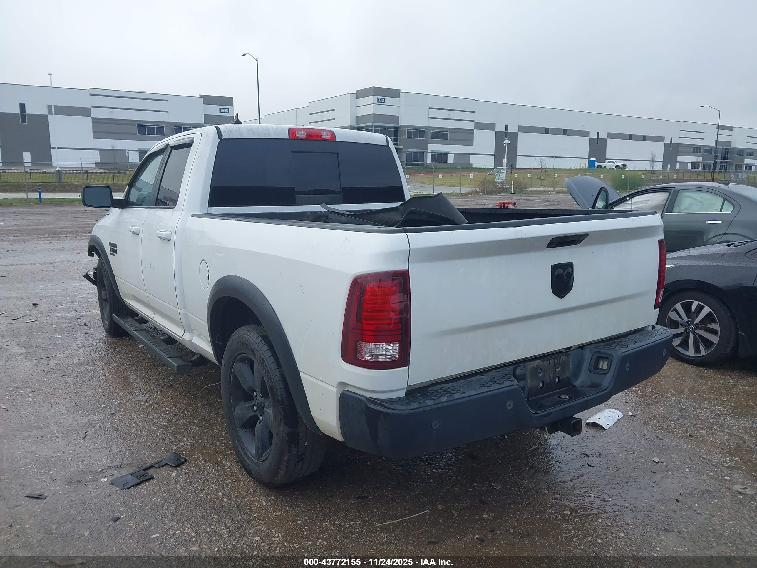 RAM 1500 image 3