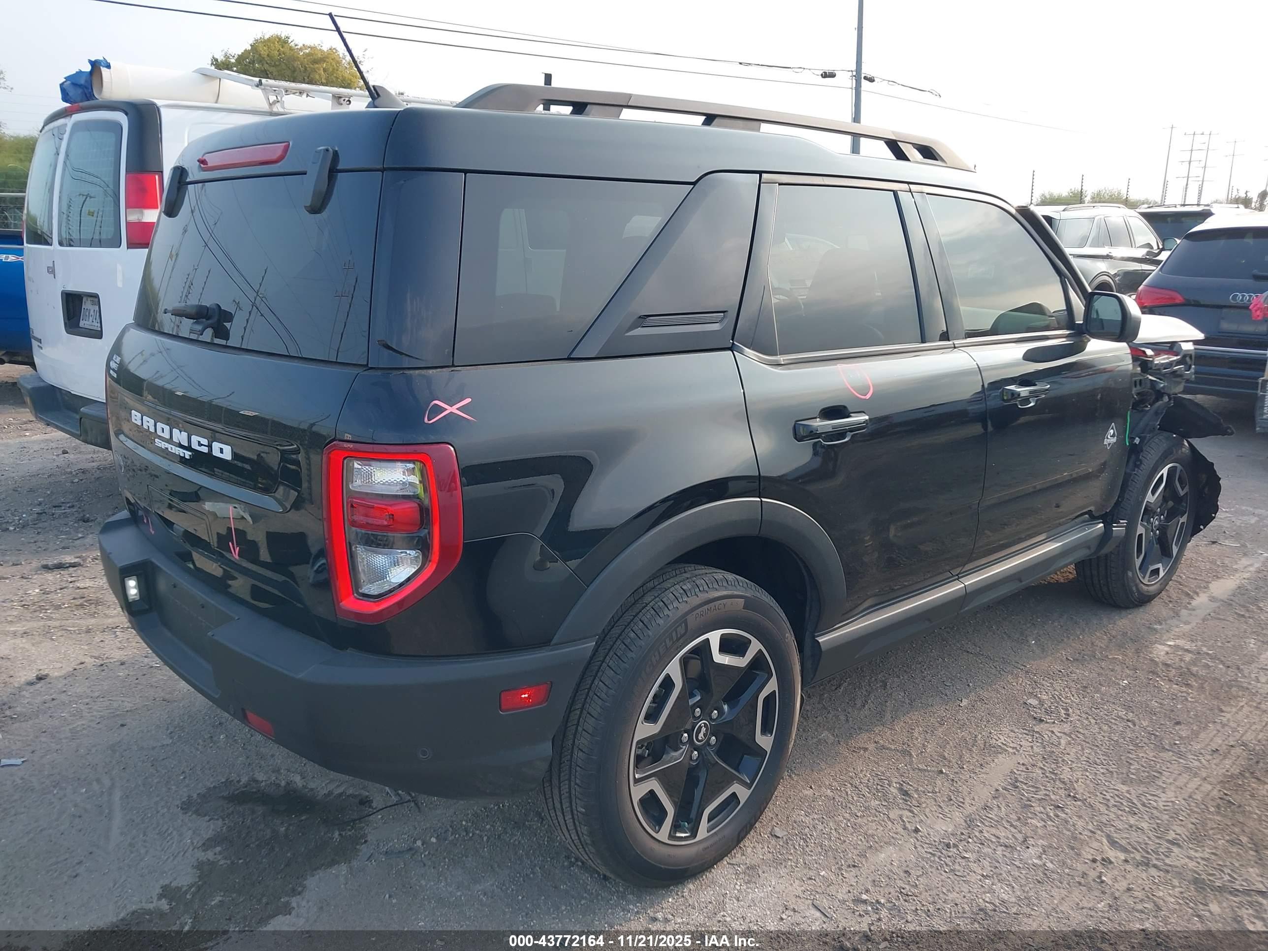 FORD BRONCO image 4