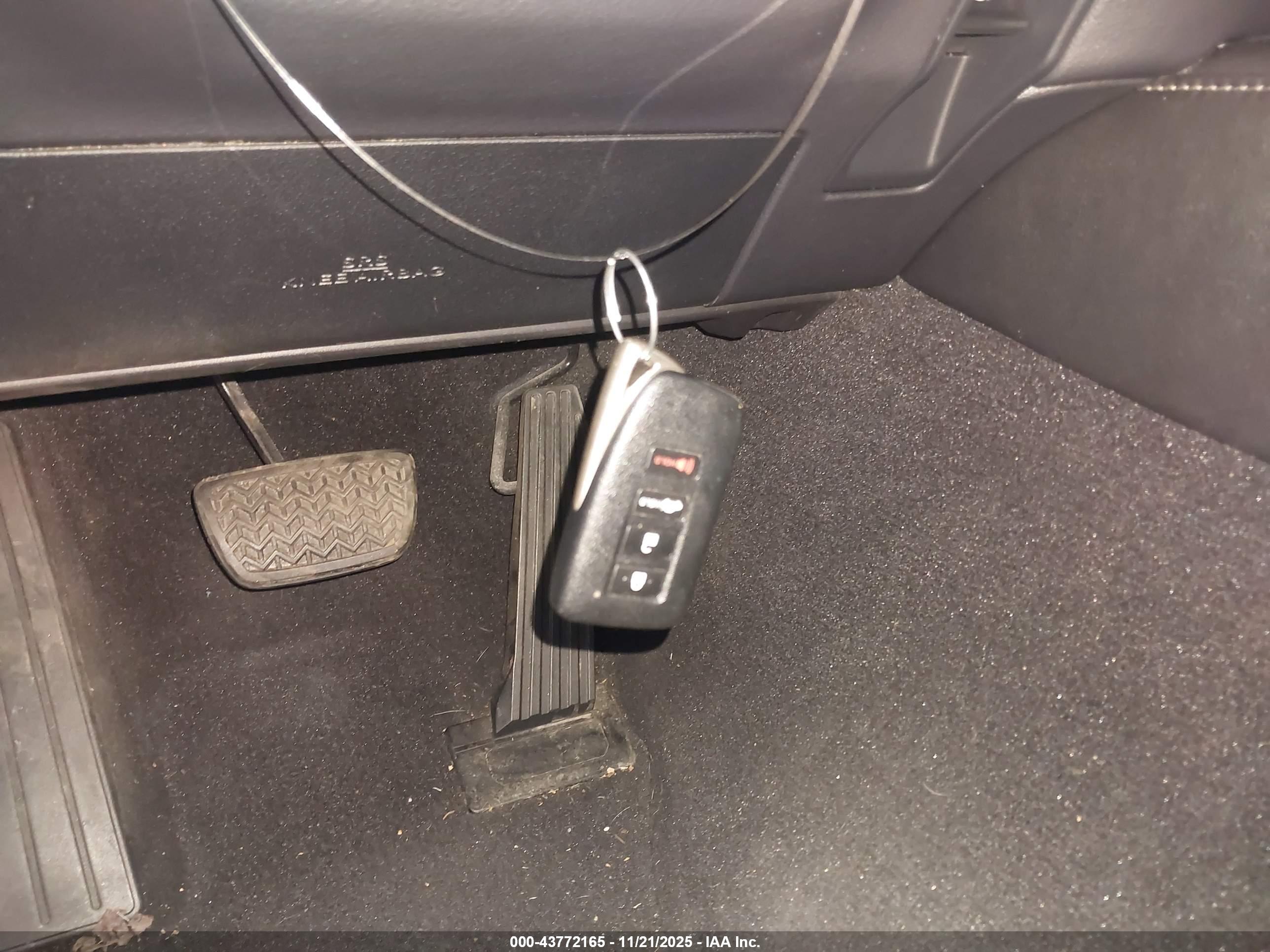 LEXUS GS image 11