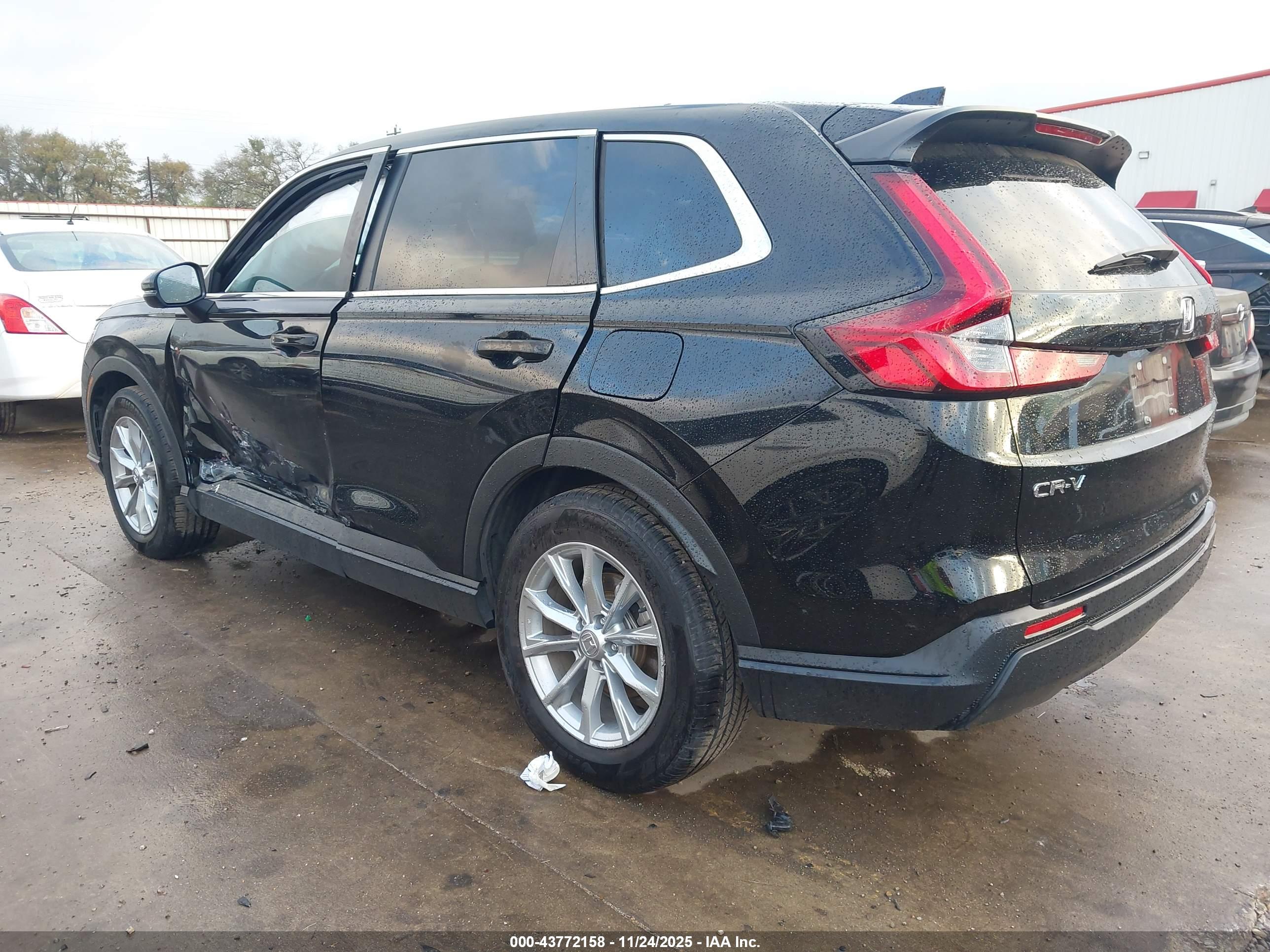 HONDA CR-V image 3