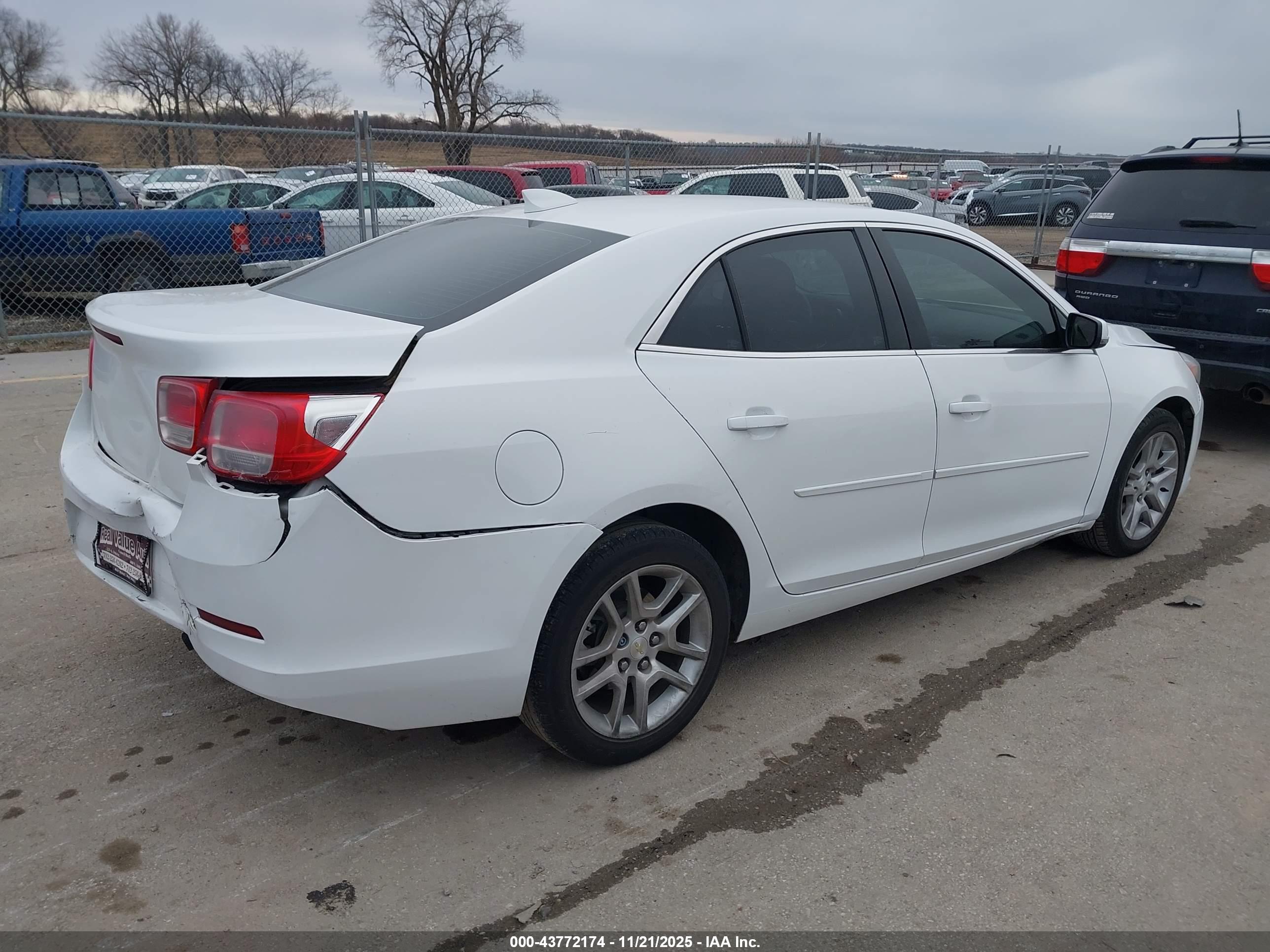 CHEVROLET MALIBU image 4