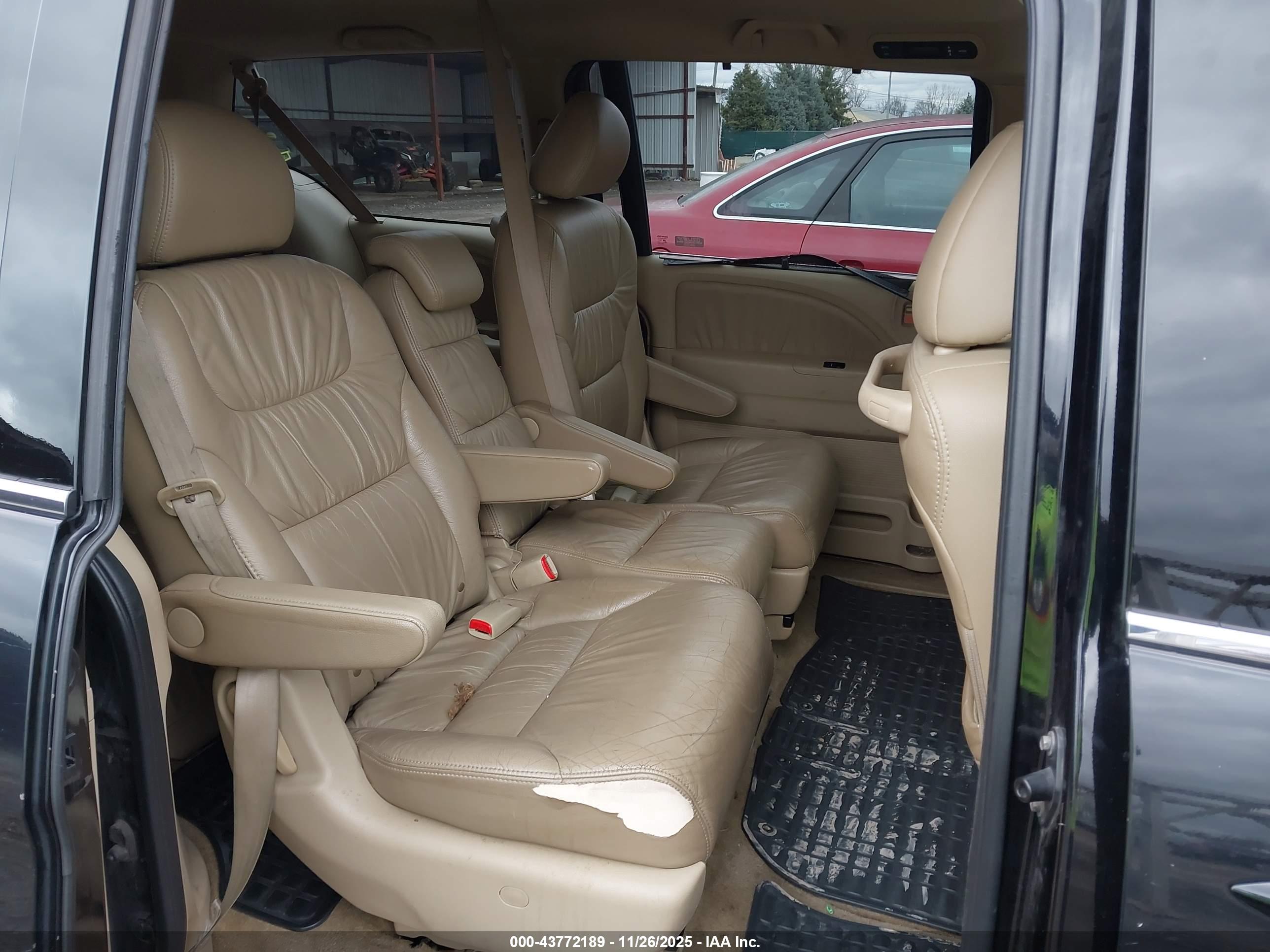 HONDA ODYSSEY image 8