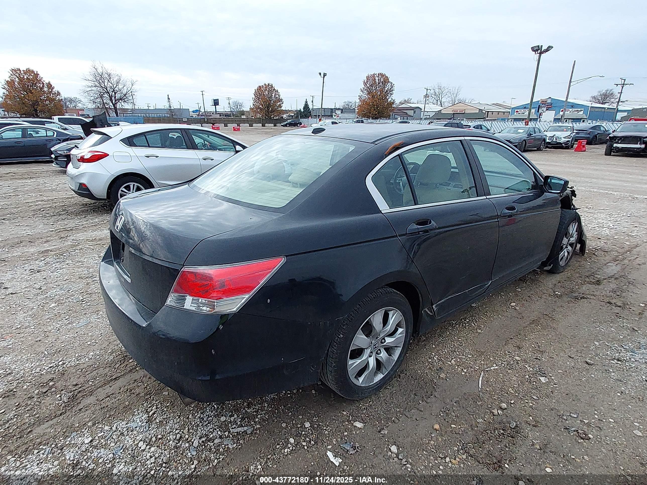 HONDA ACCORD image 4