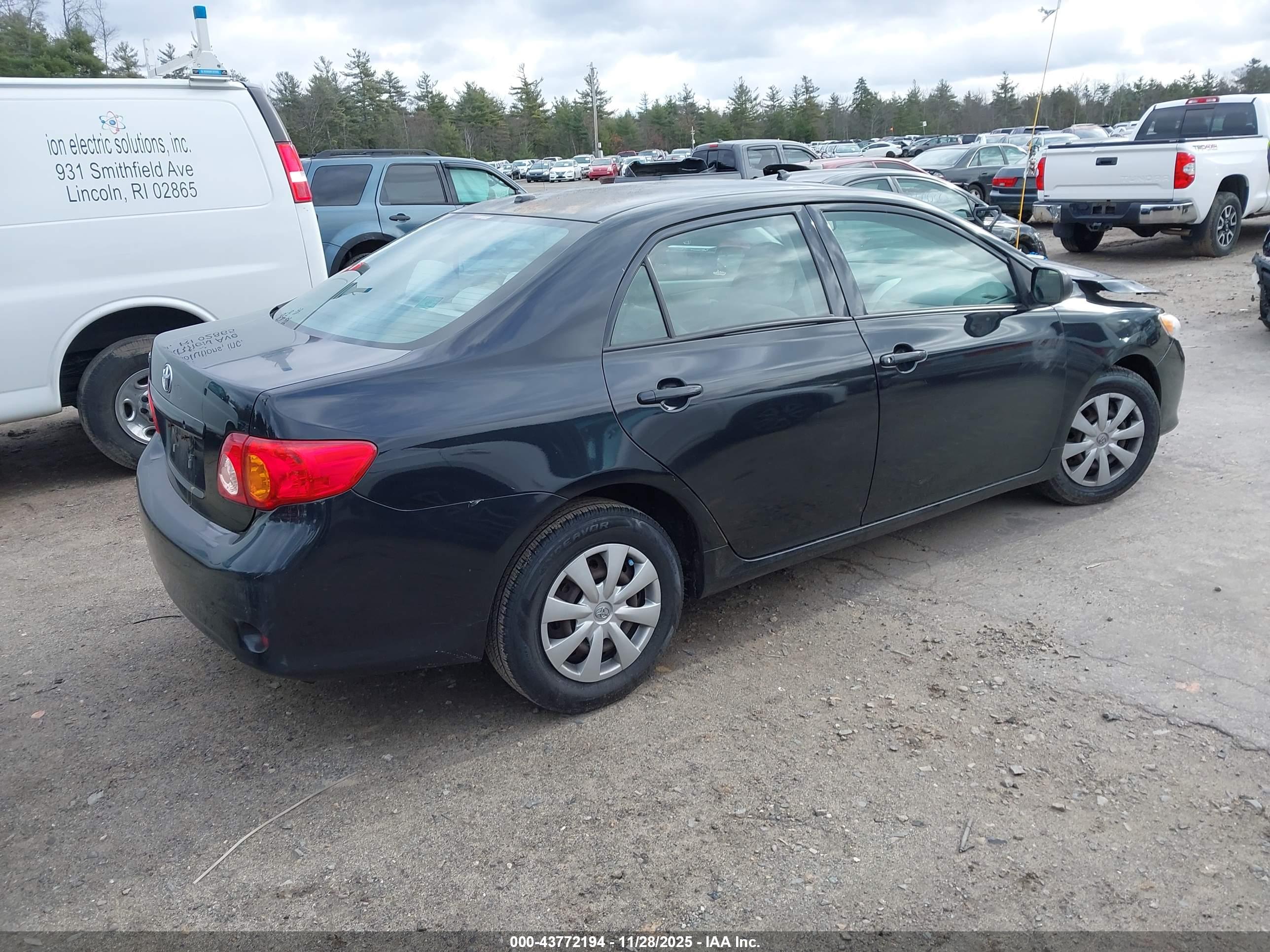 TOYOTA COROLLA image 4