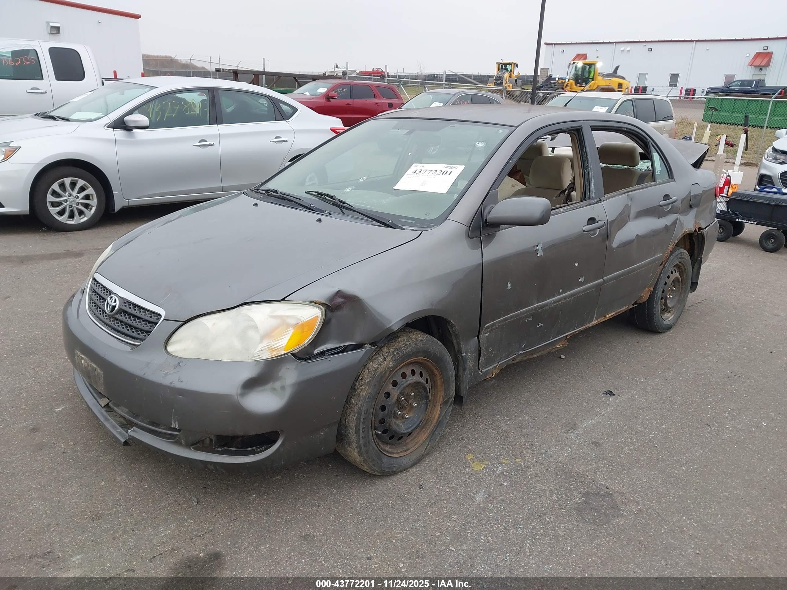 TOYOTA COROLLA image 2