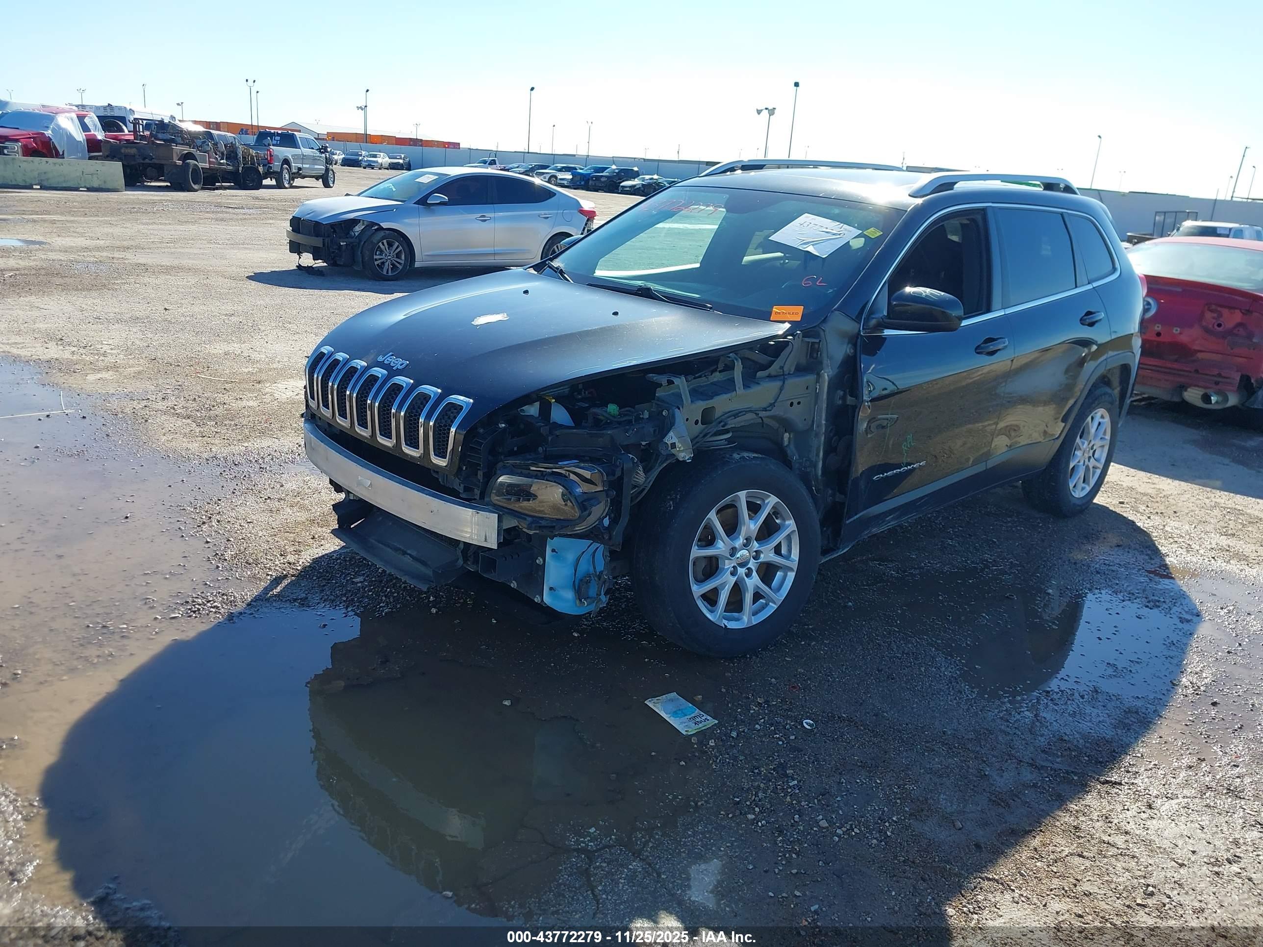 JEEP CHEROKEE image 6