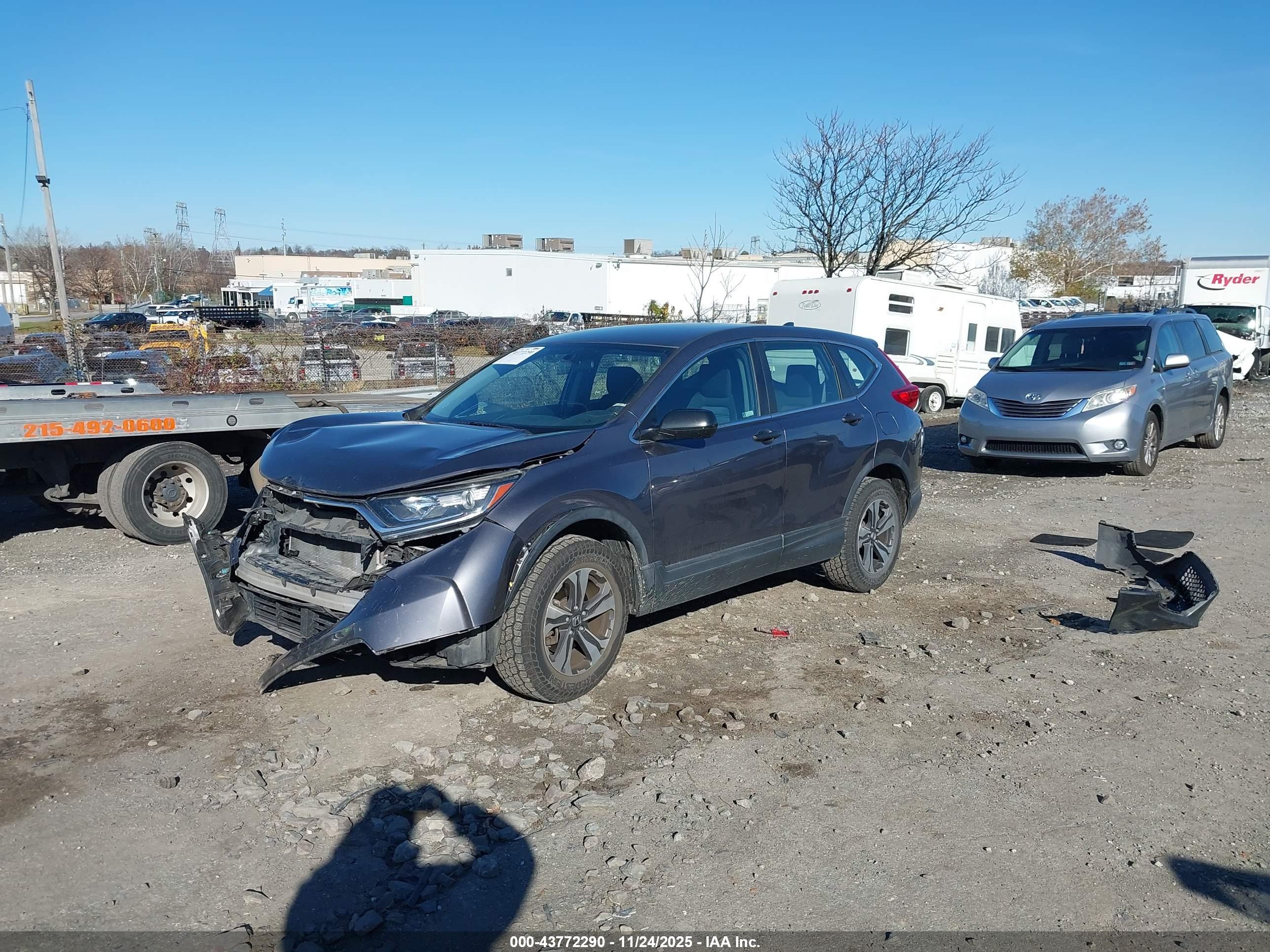 HONDA CR-V image 2