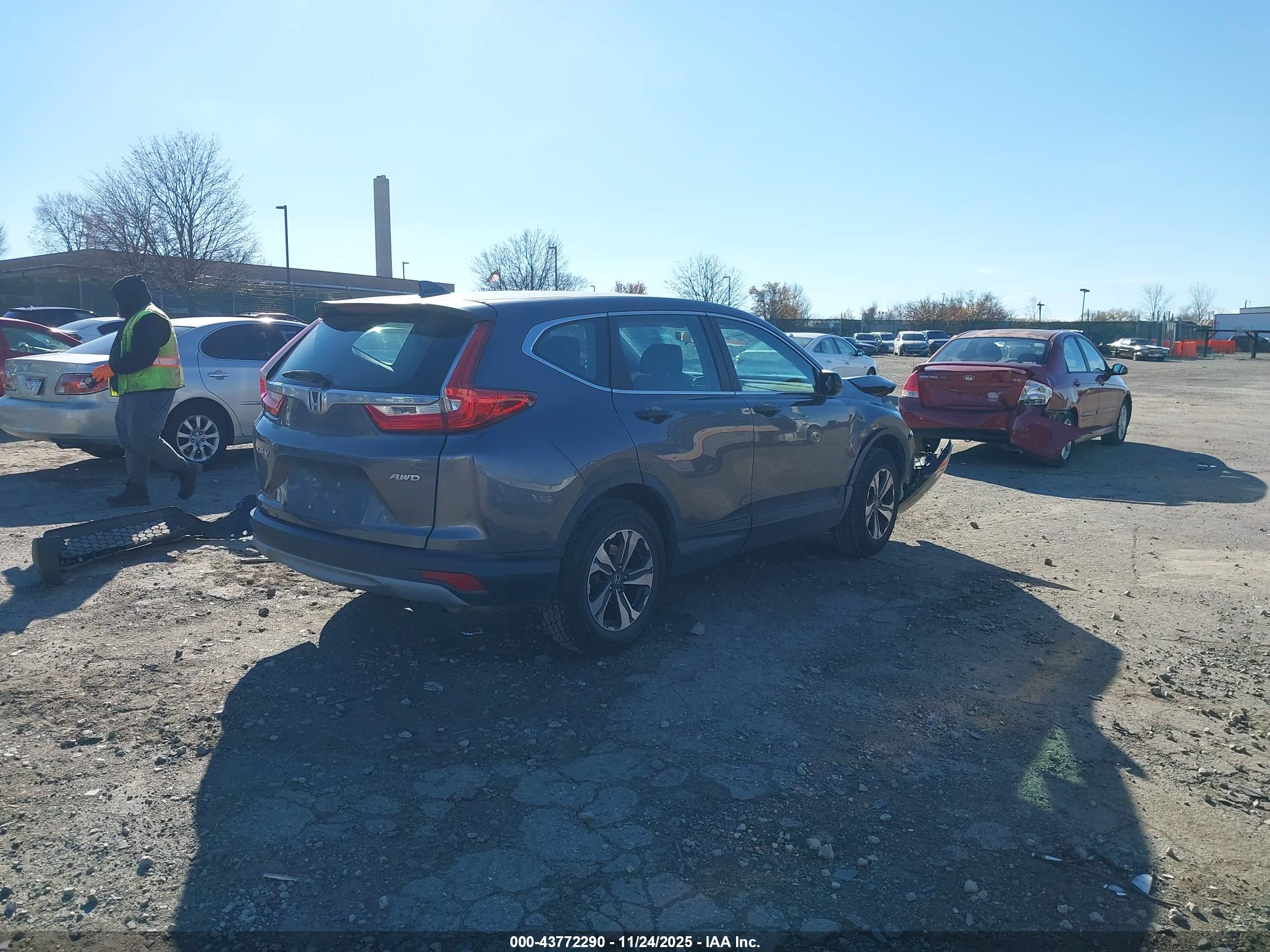 HONDA CR-V image 4