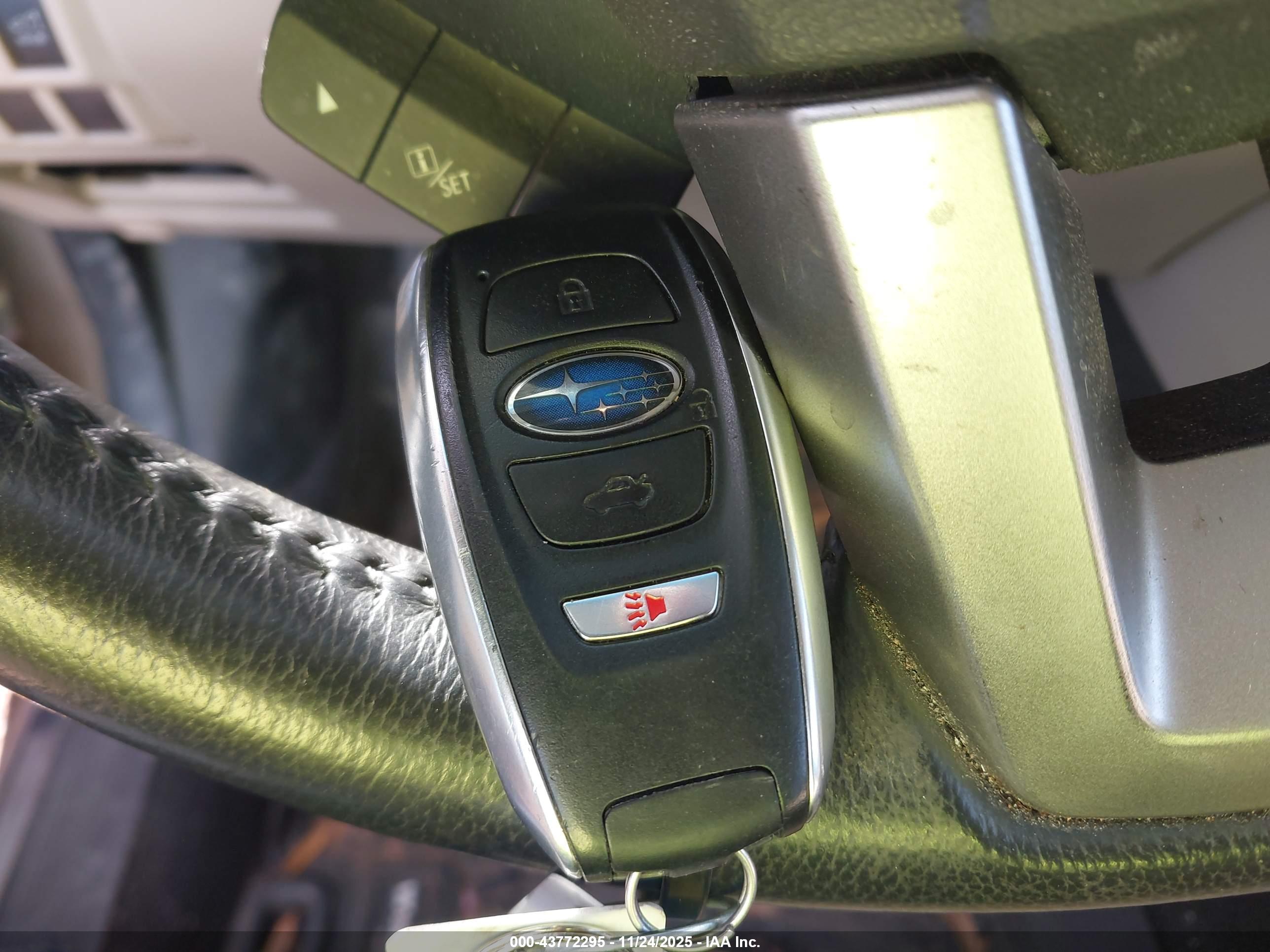 SUBARU OUTBACK image 11
