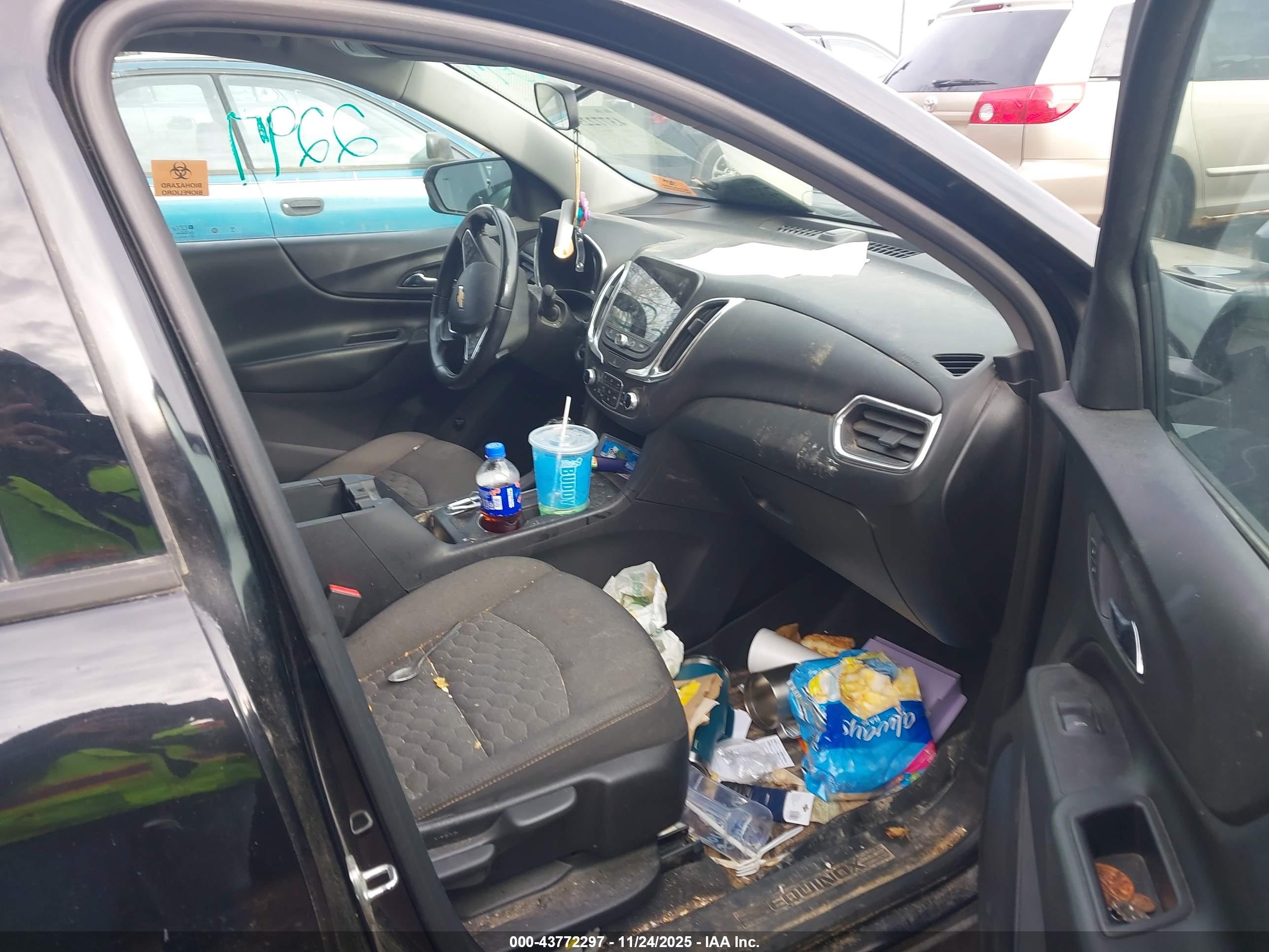 CHEVROLET EQUINOX image 5