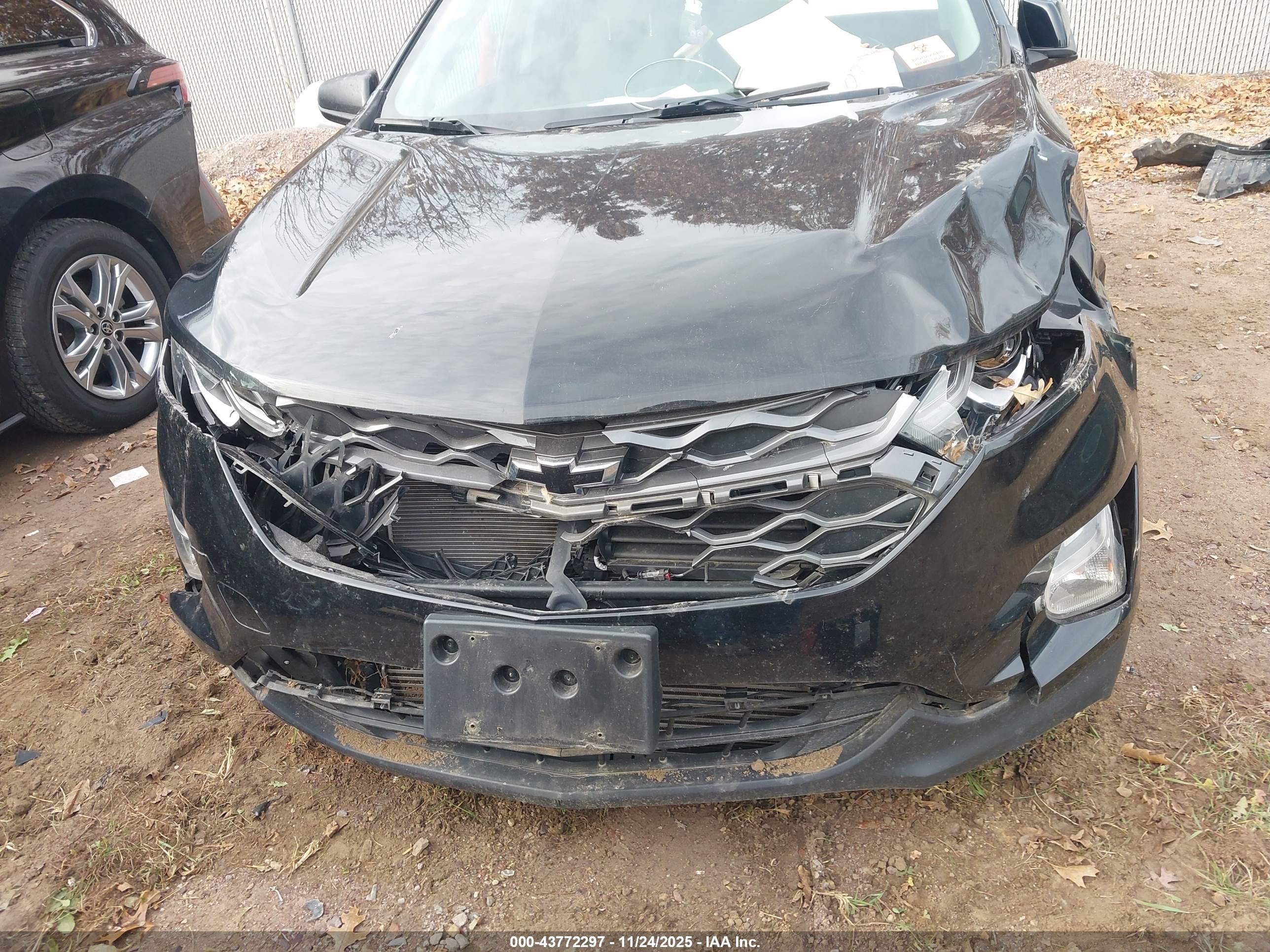 CHEVROLET EQUINOX image 6