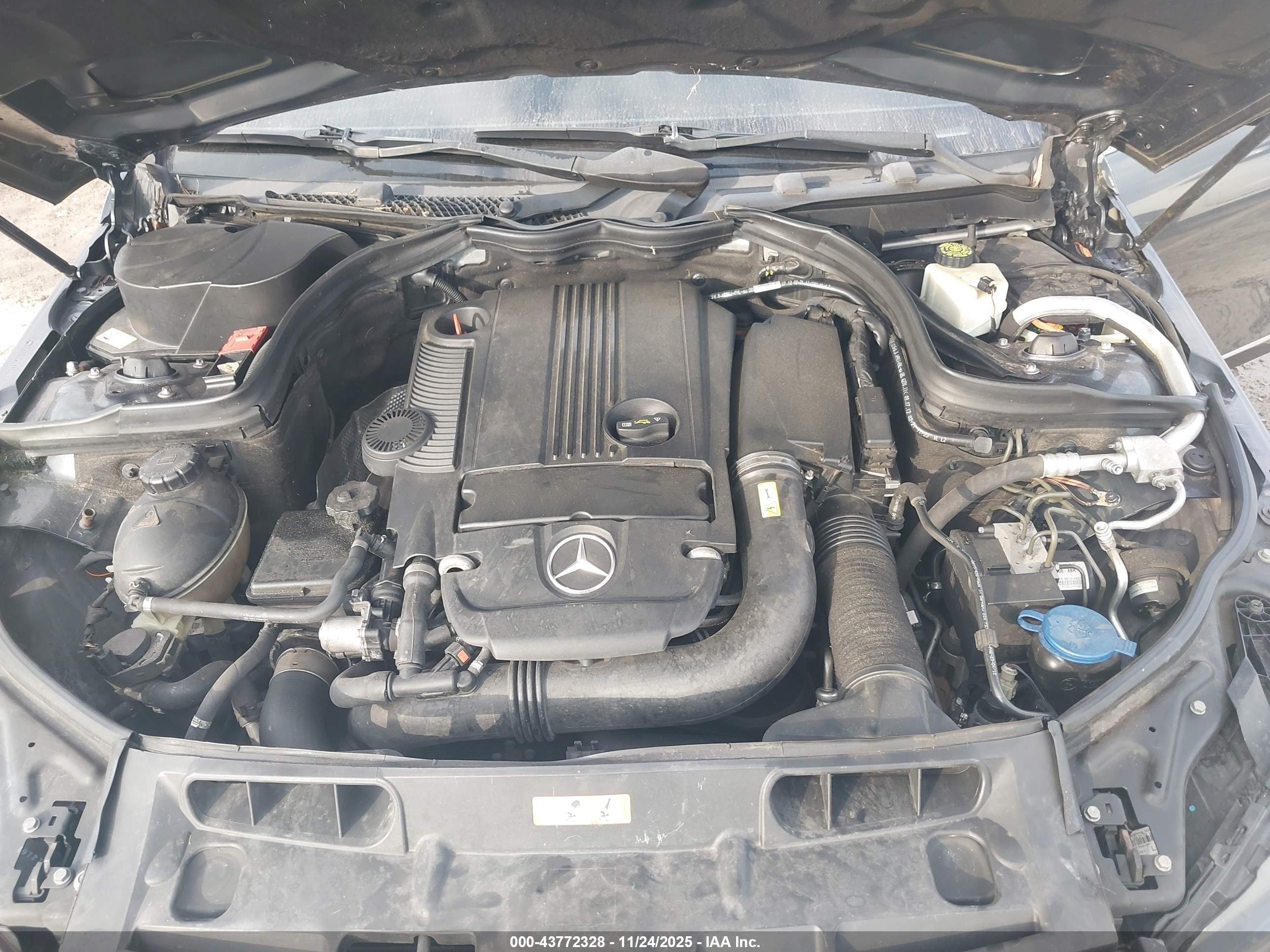 MERCEDES-BENZ C image 10
