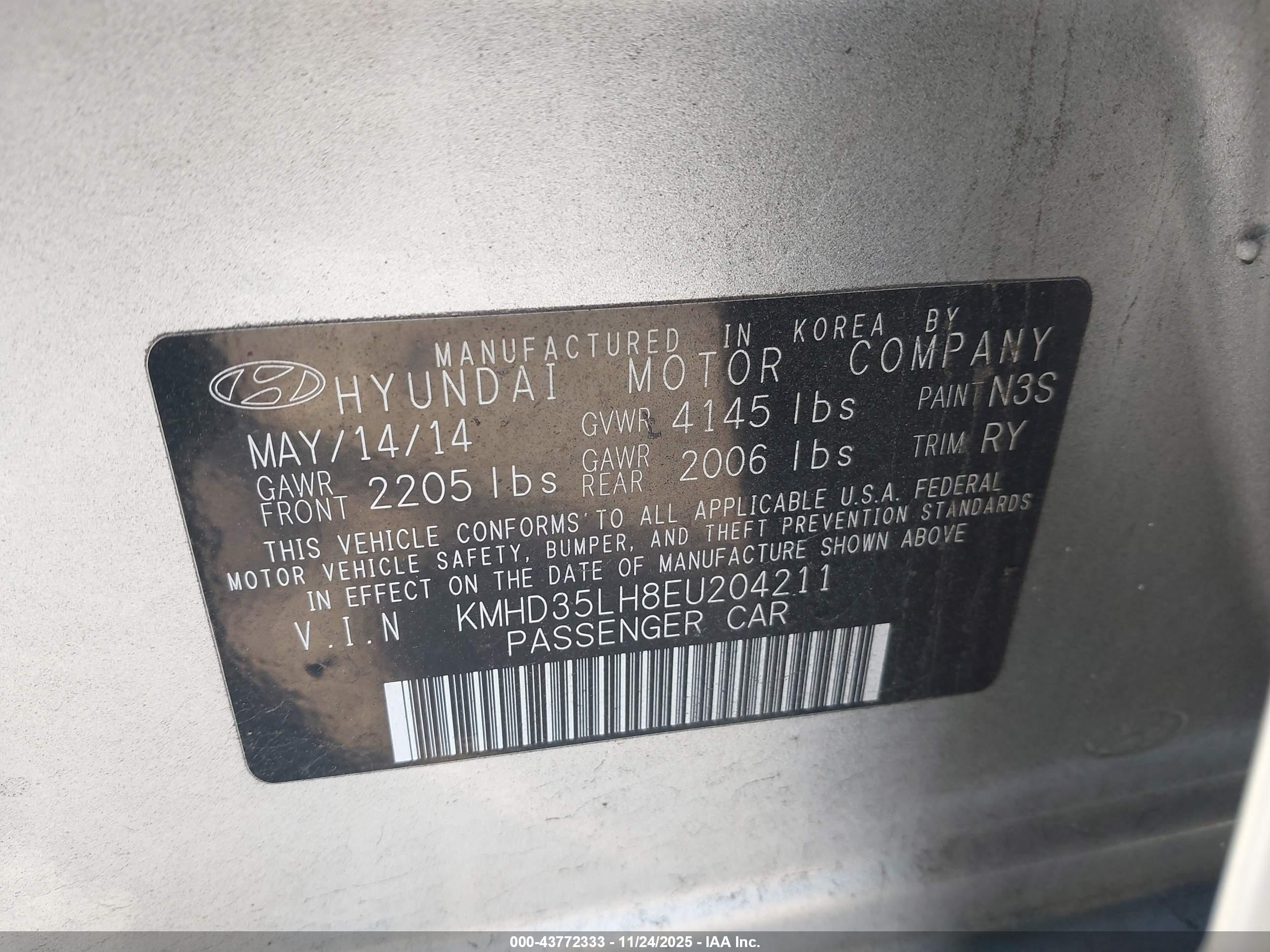 HYUNDAI ELANTRA image 9