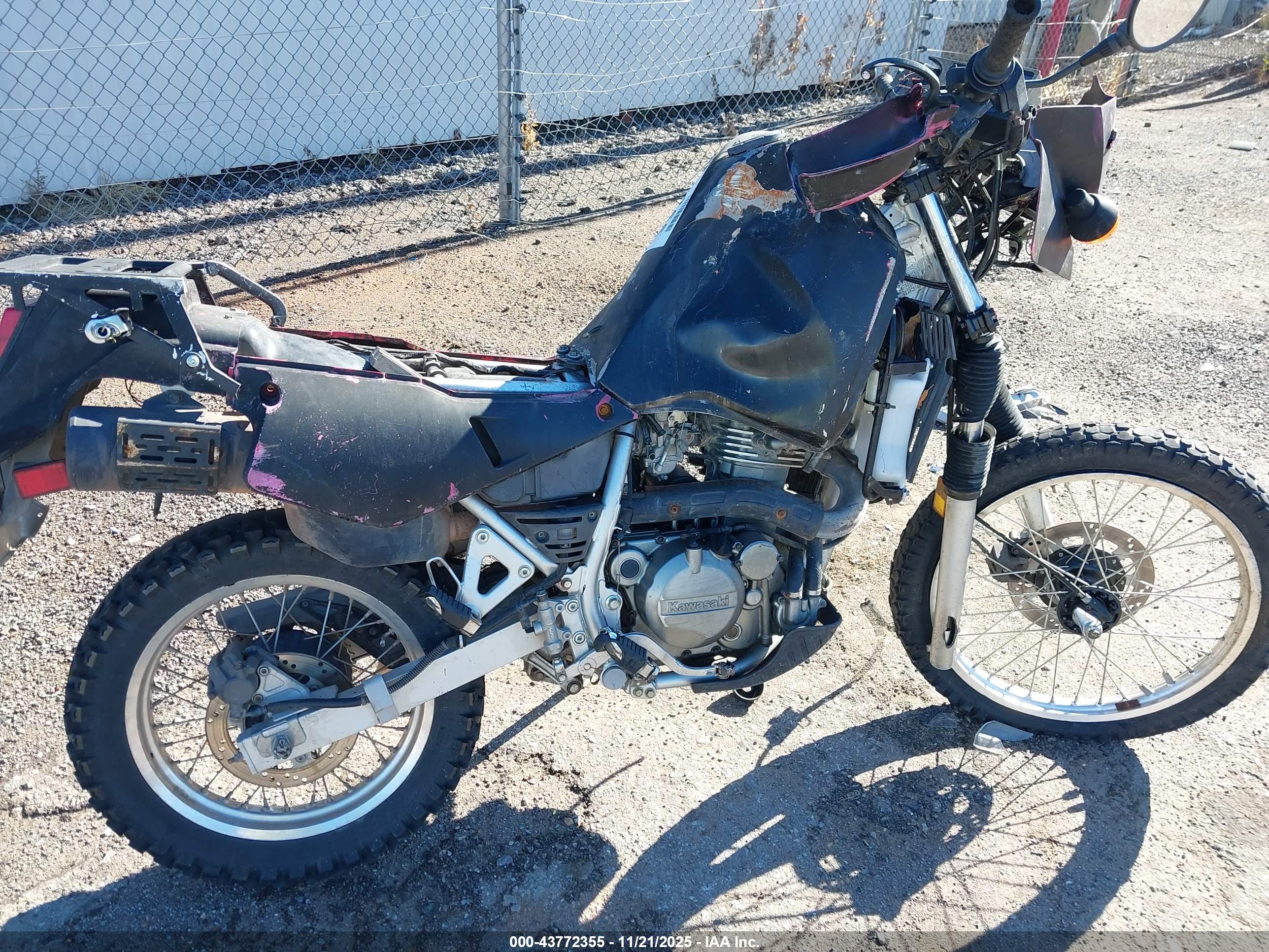 KAWASAKI KL650 image 8