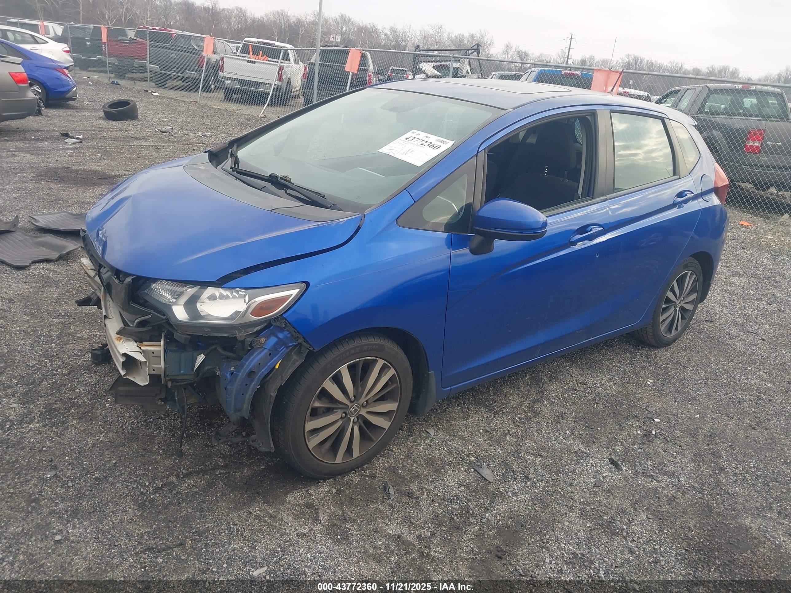 HONDA FIT image 2