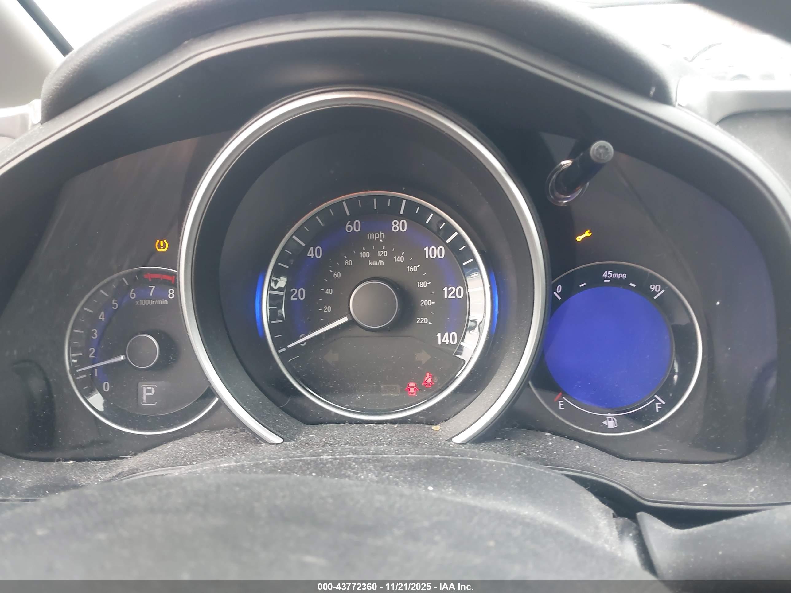 HONDA FIT image 7