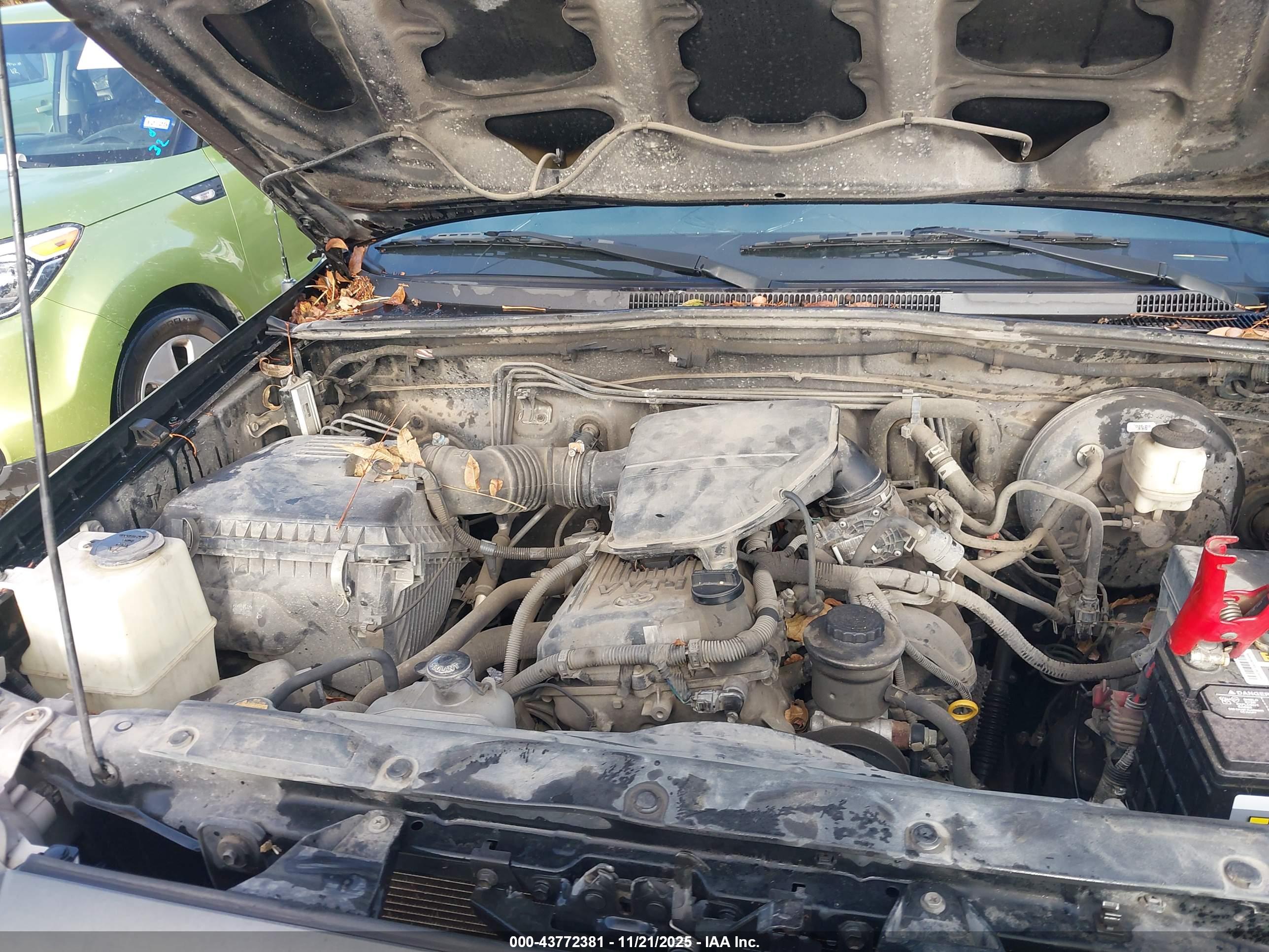 TOYOTA TACOMA image 10