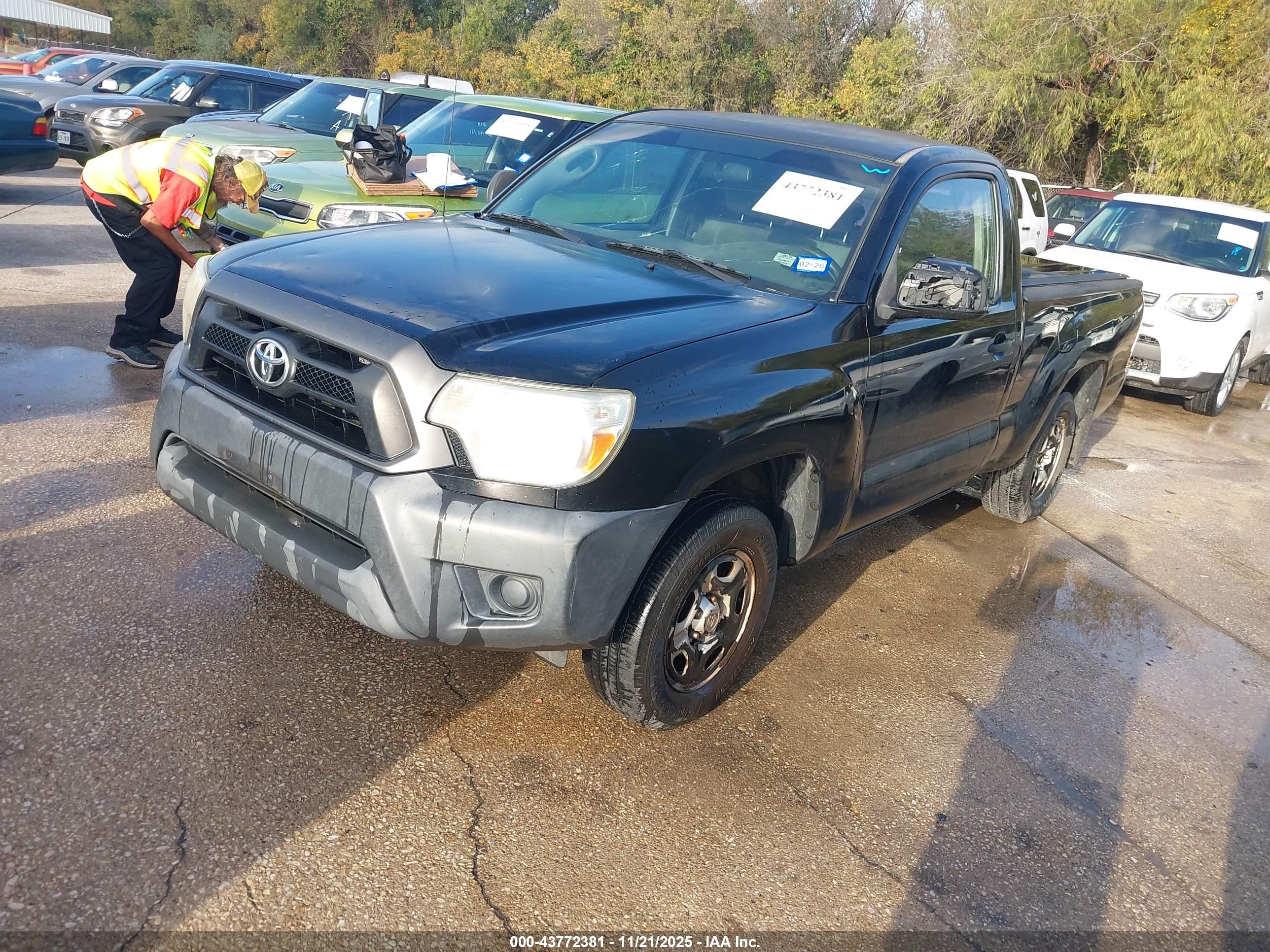 TOYOTA TACOMA image 2