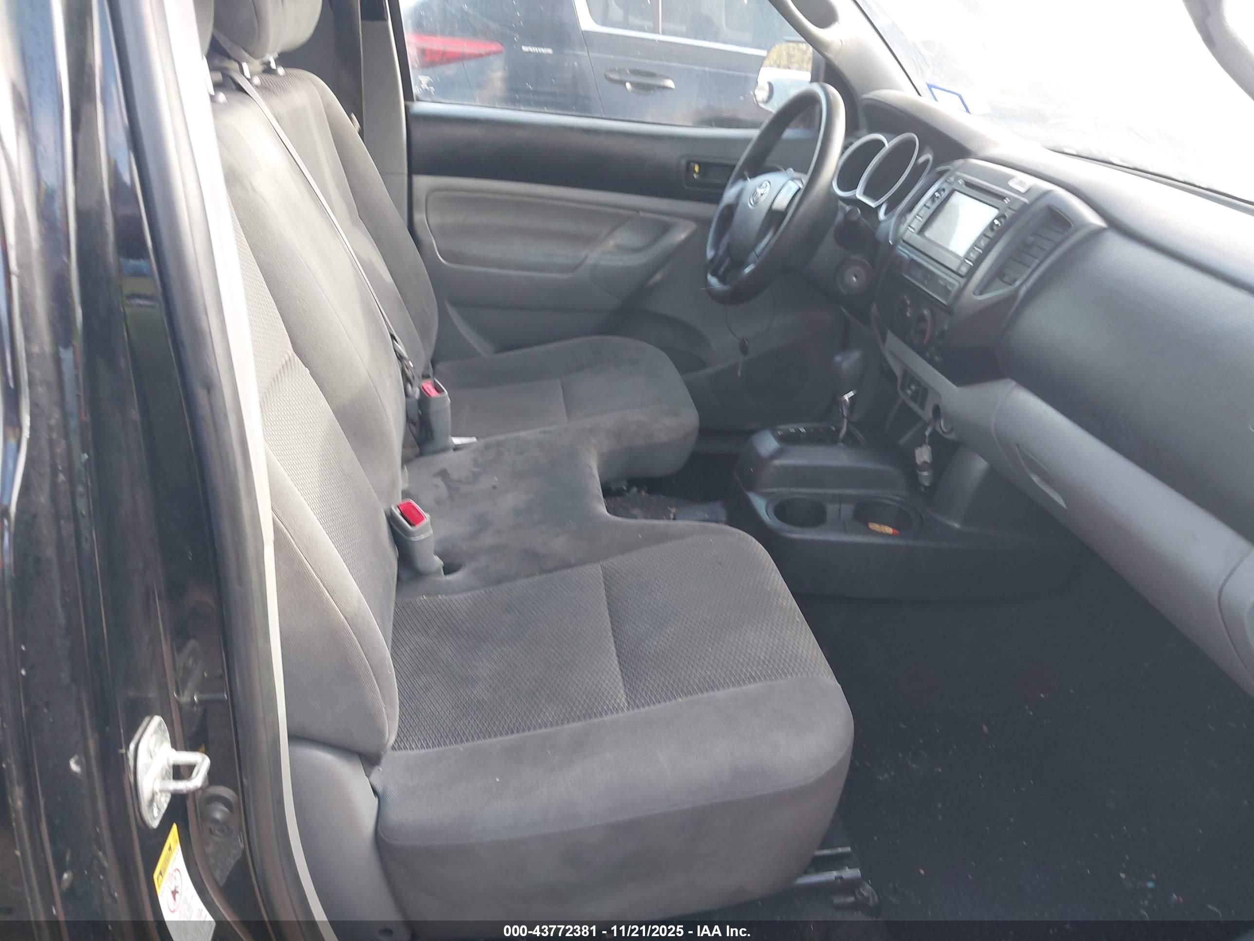 TOYOTA TACOMA image 5