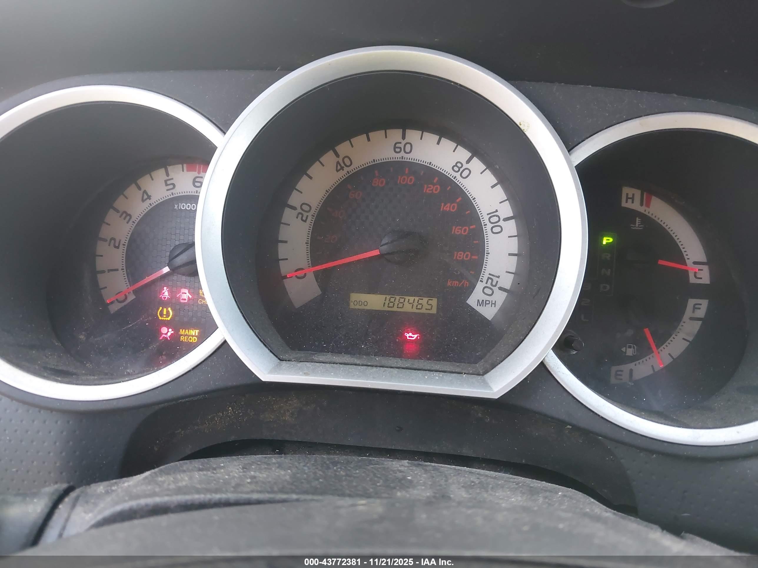TOYOTA TACOMA image 7