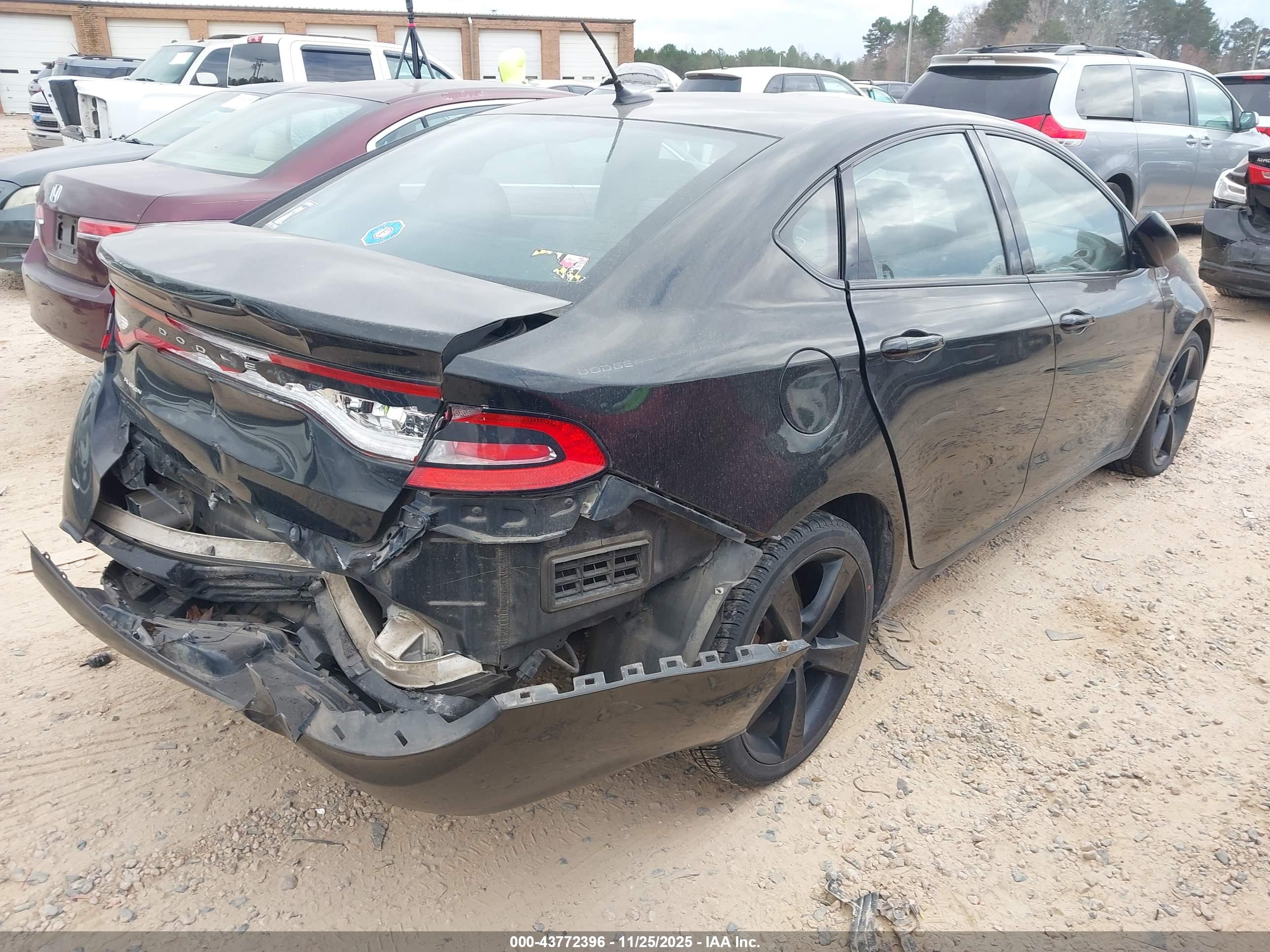 DODGE DART image 4