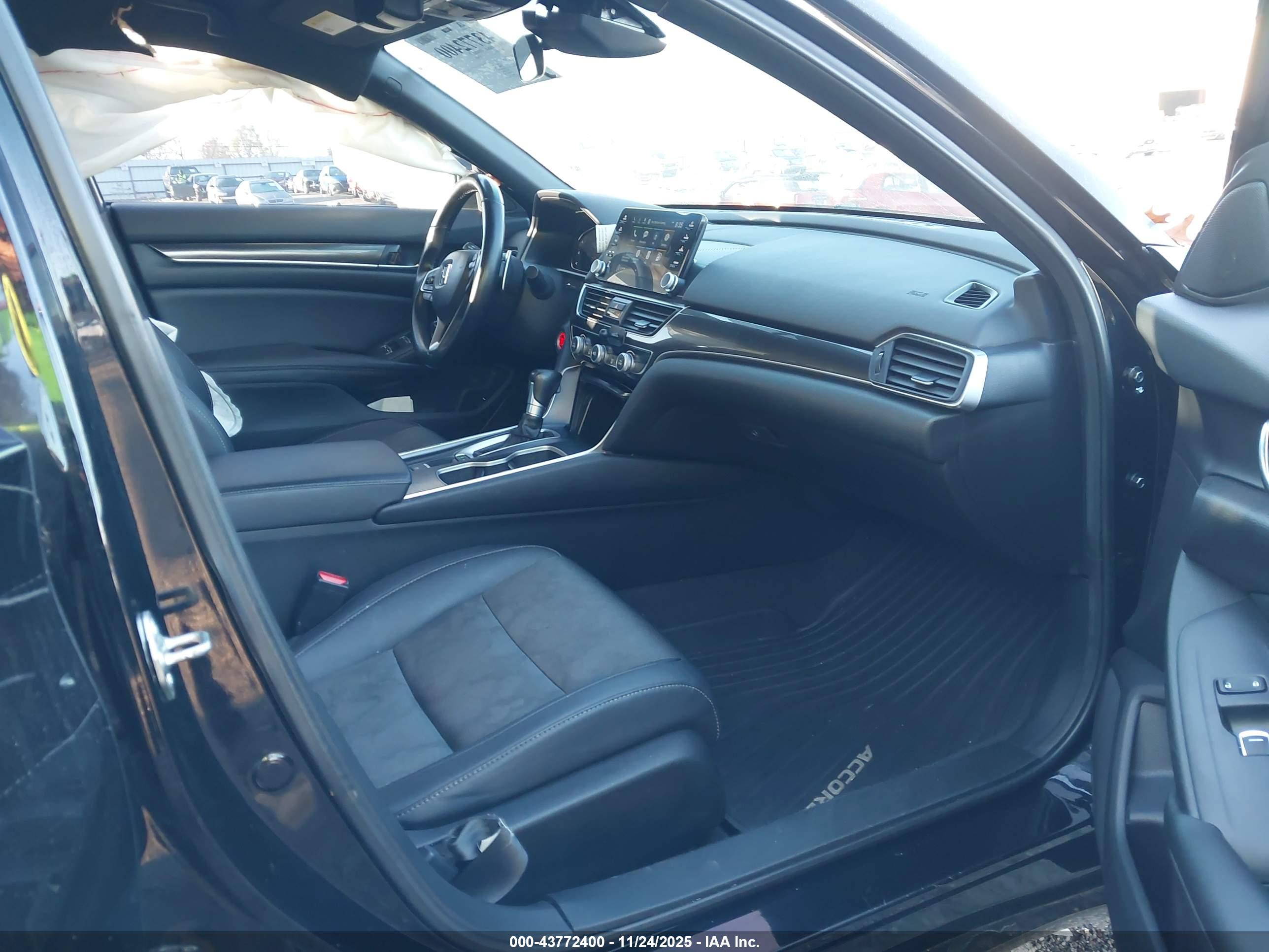 HONDA ACCORD image 5