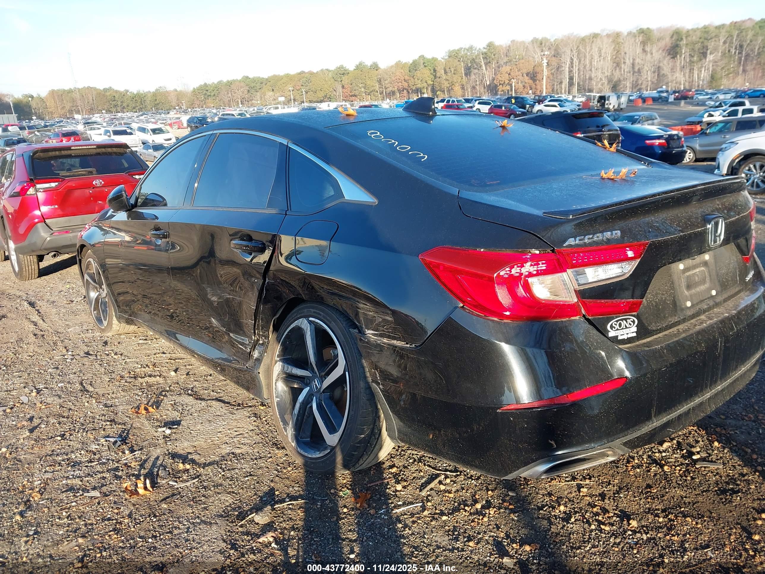 HONDA ACCORD image 6